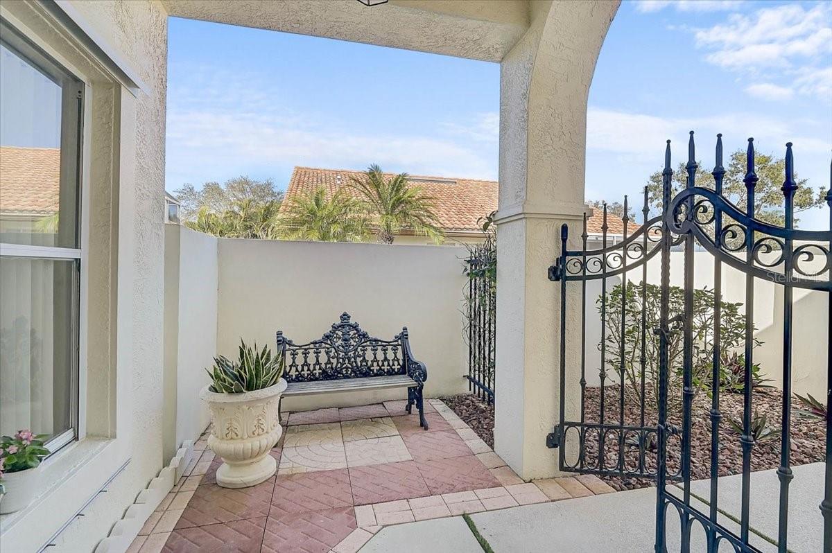 4640 PERIDIA BLVD E — photo 5