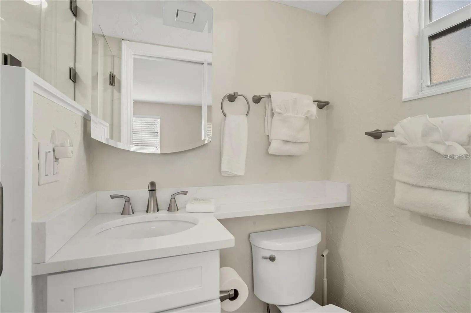 6006 MIDNIGHT PASS RD #36 — photo 21