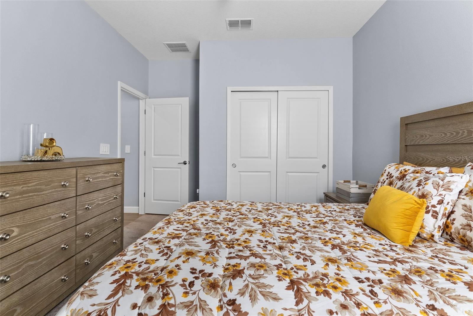 17335 HOLLY WELL AVE — photo 28