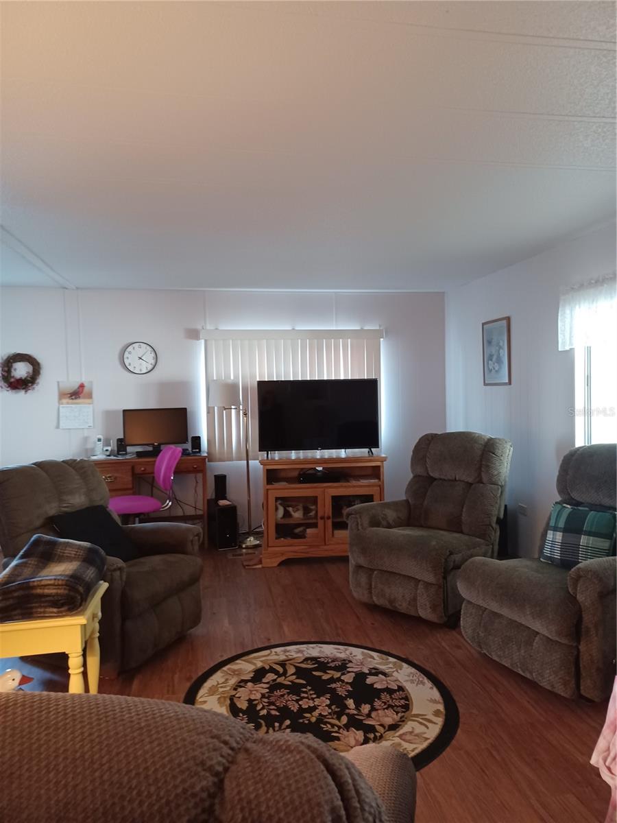34604 PETUNIA PL — photo 9