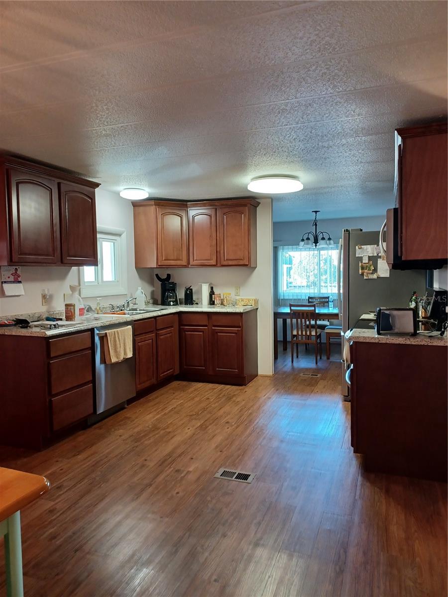 34604 PETUNIA PL — photo 6
