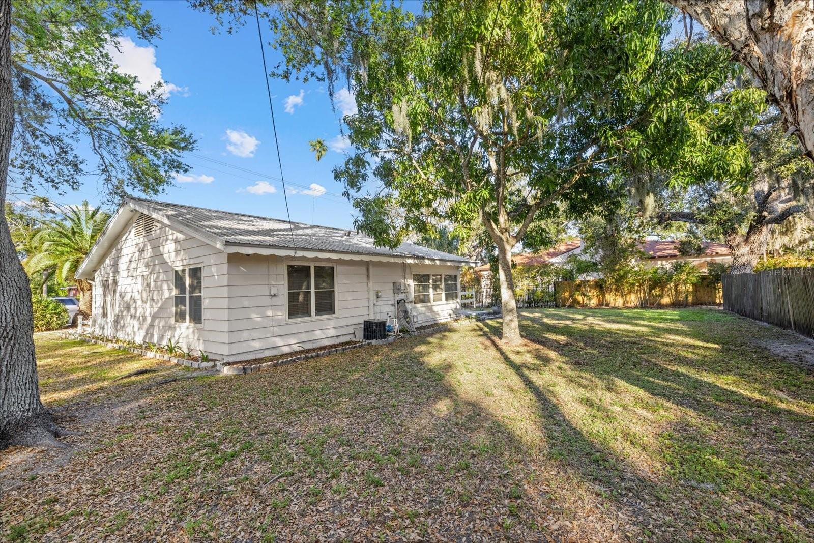 1010 INDIAN BEACH DRIVE DR — photo 7
