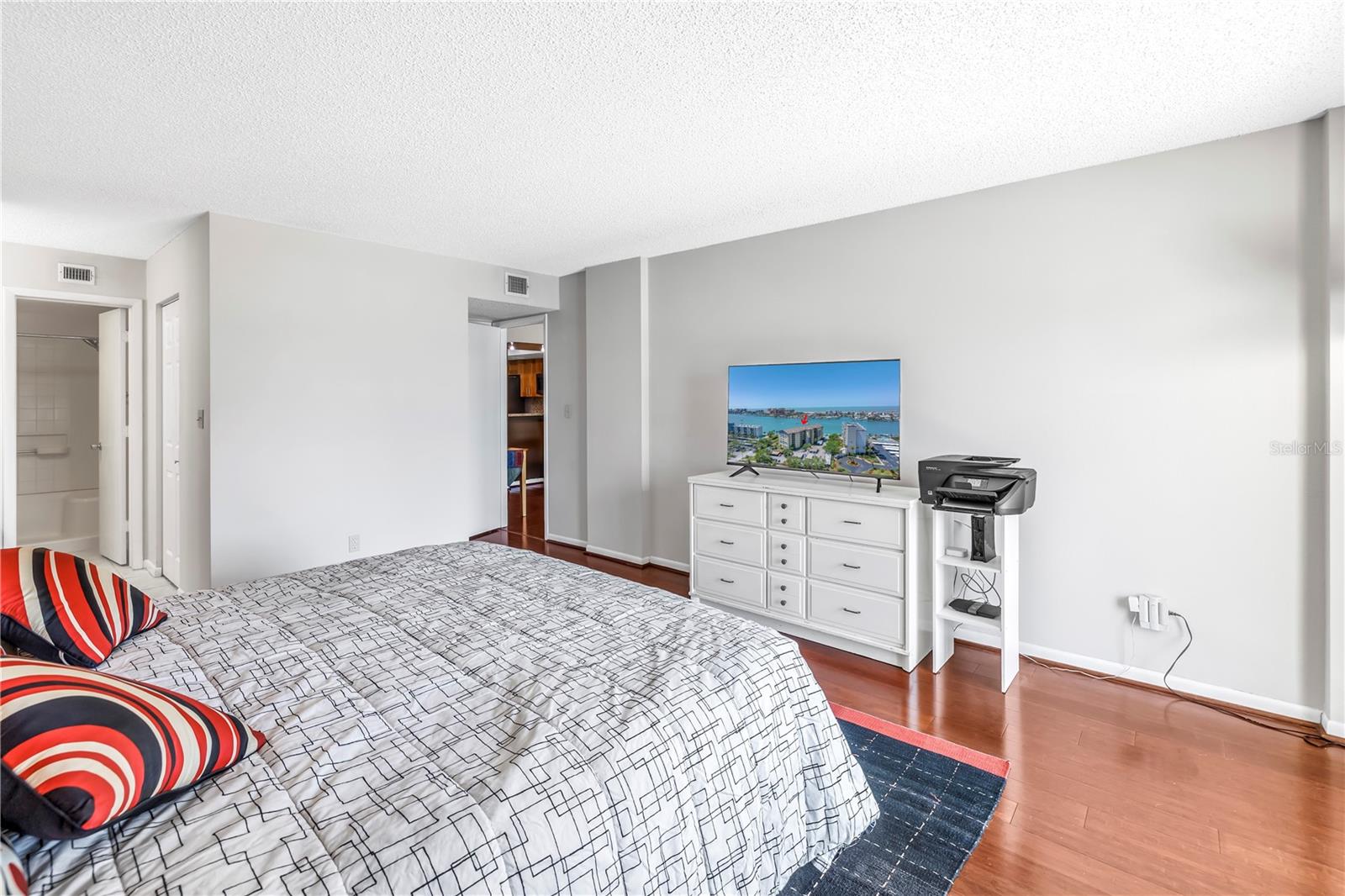650 ISLAND WAY #204 — photo 49