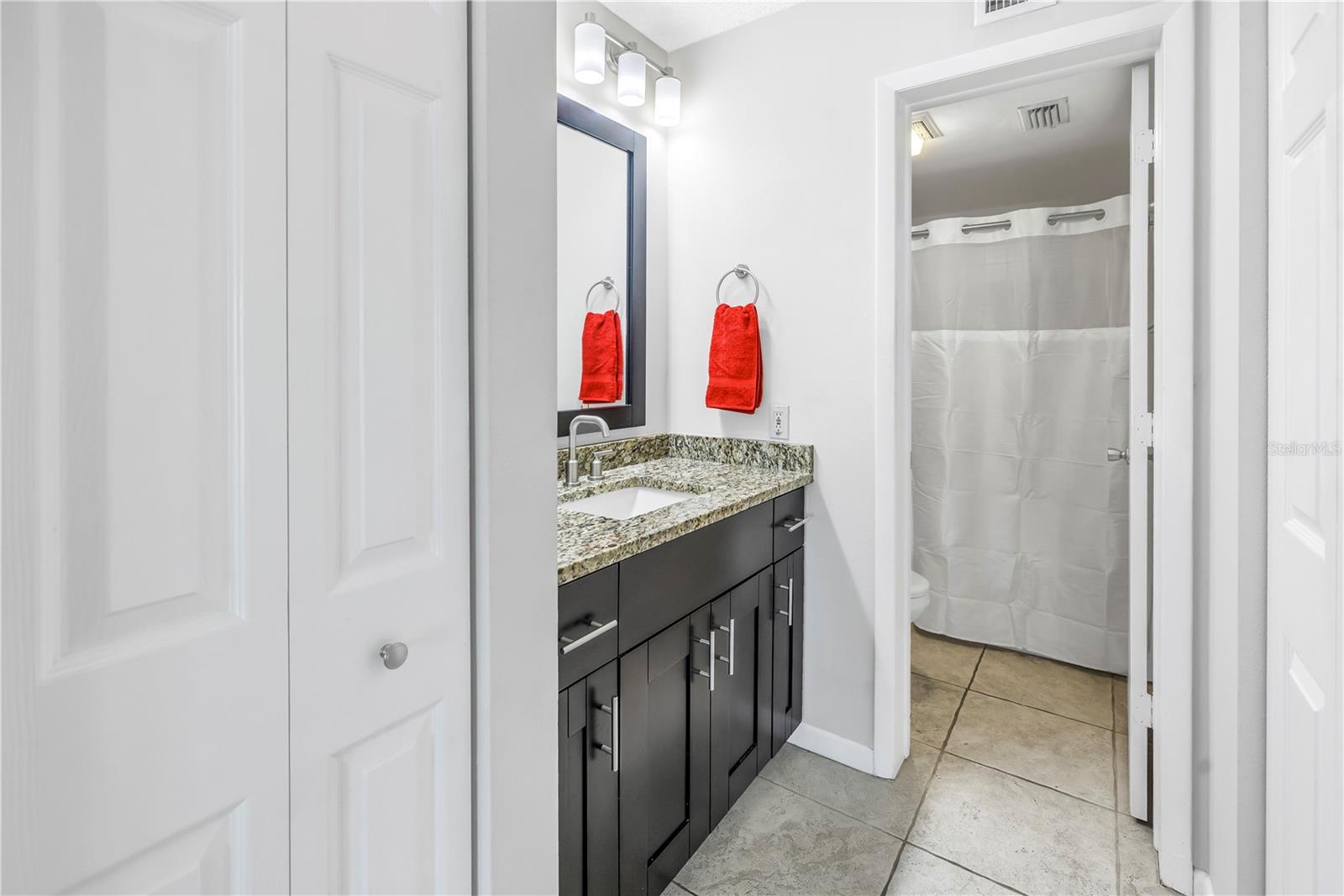 650 ISLAND WAY #204 — photo 47