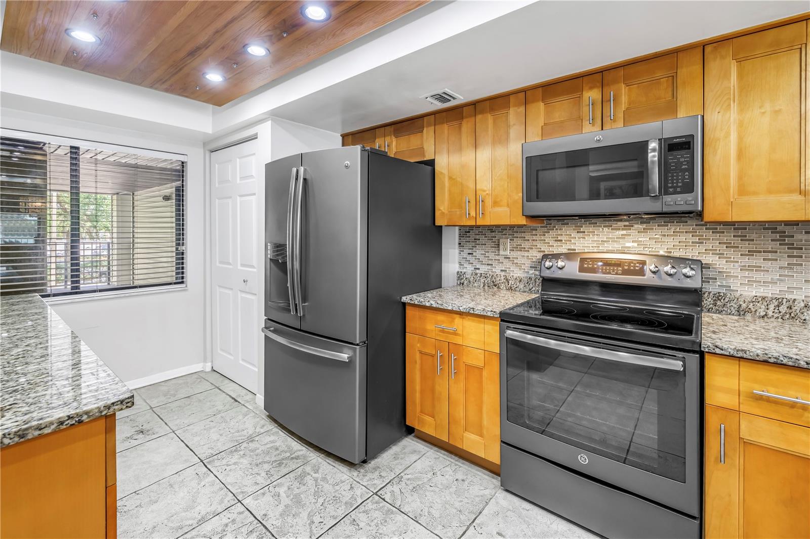 650 ISLAND WAY #204 — photo 55