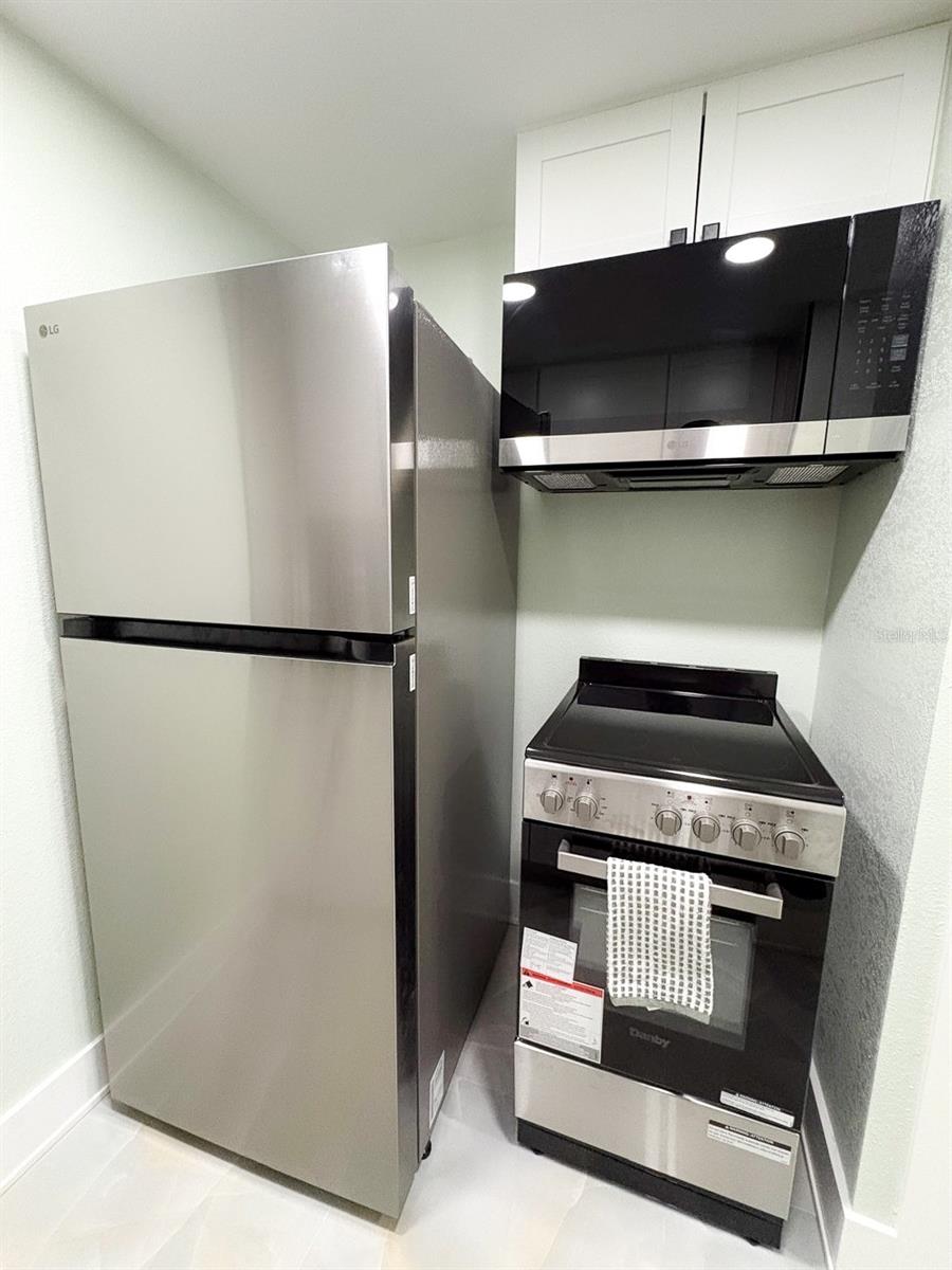 4129 DOLPHIN DR #1 — photo 12
