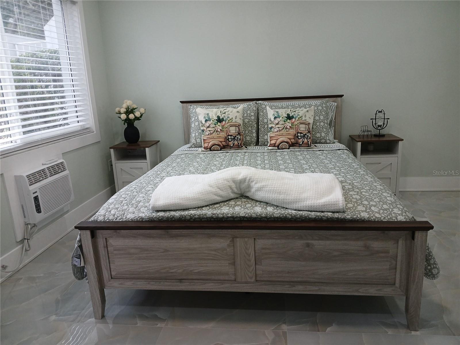 4129 DOLPHIN DR #1 — photo 9