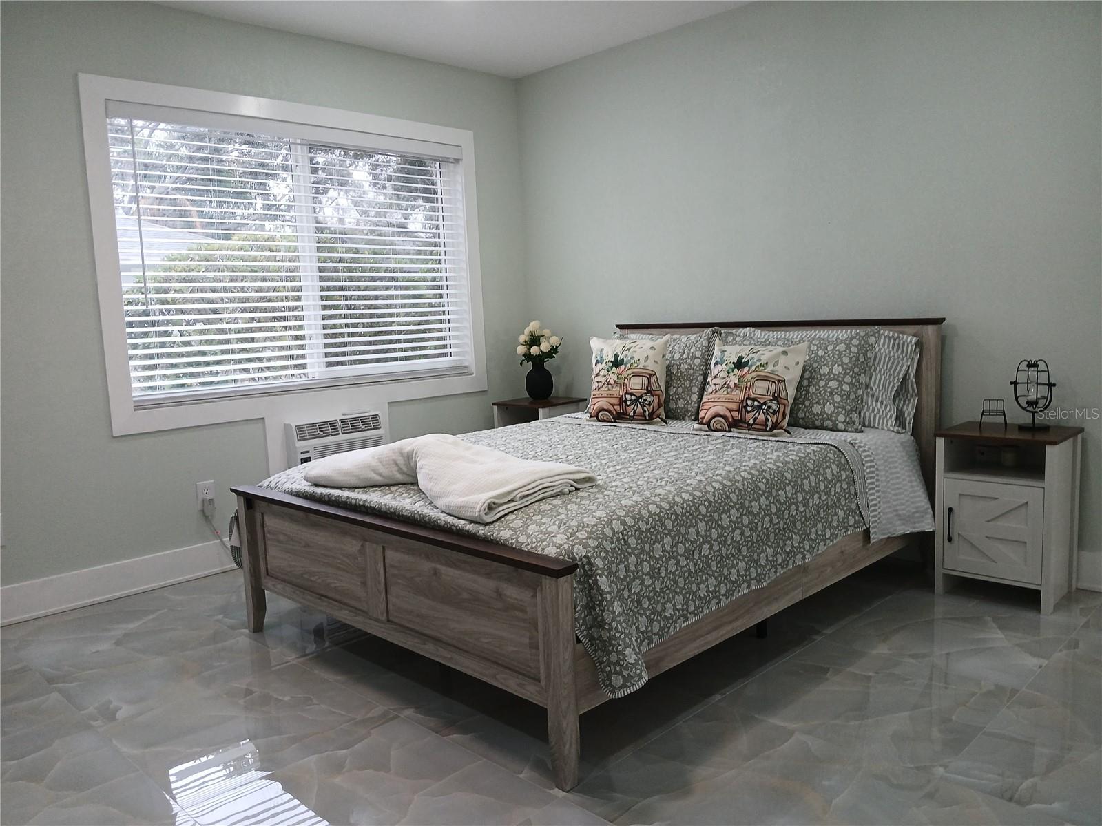 4129 DOLPHIN DR #1 — photo 3