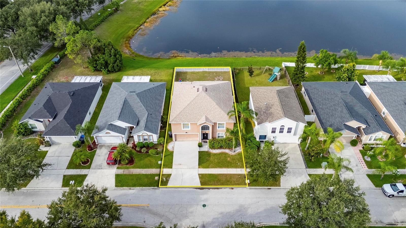 13531 MANGO BAY DR — photo 13