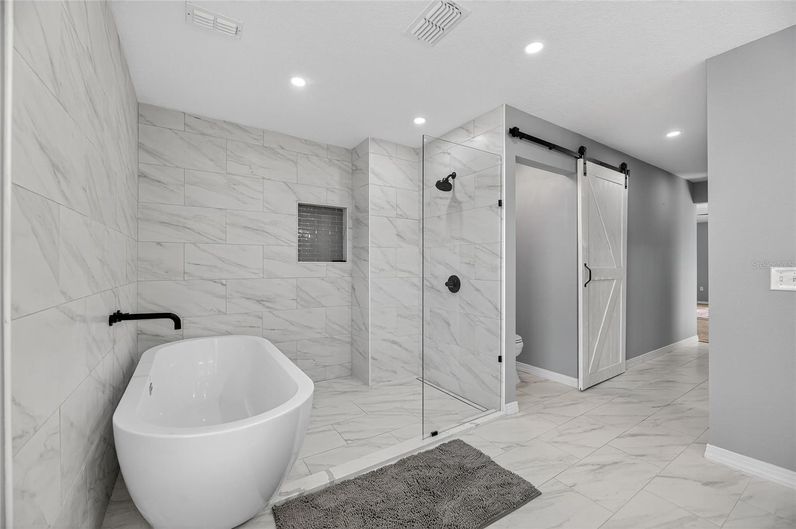 13531 MANGO BAY DR — photo 59