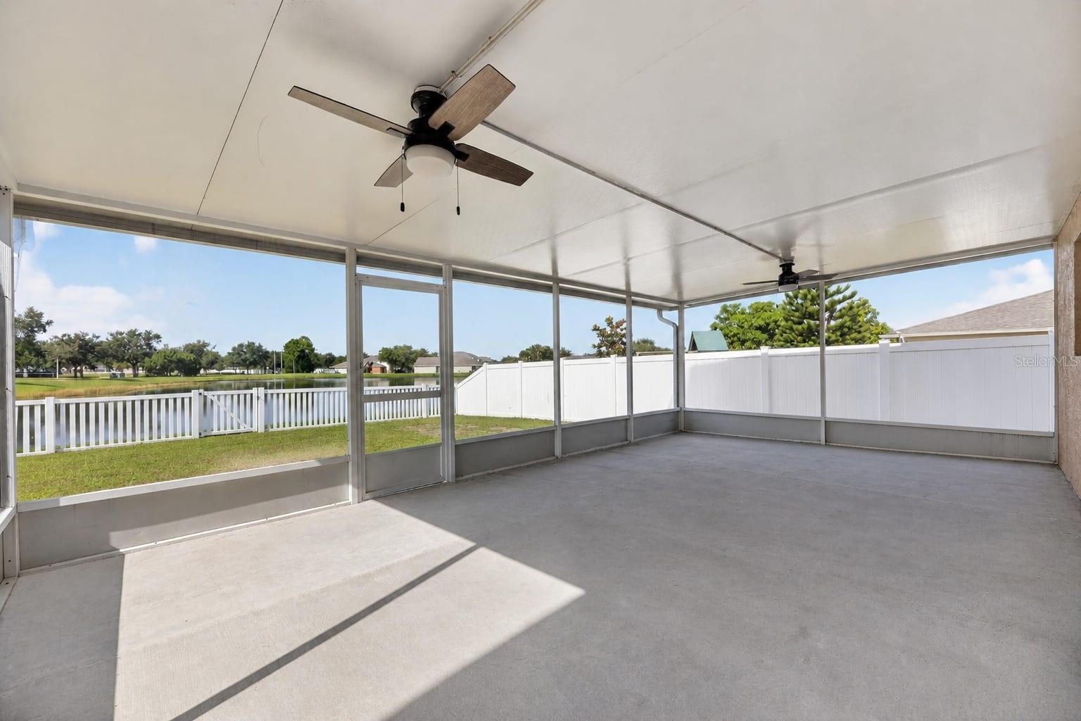 13531 MANGO BAY DR — photo 37