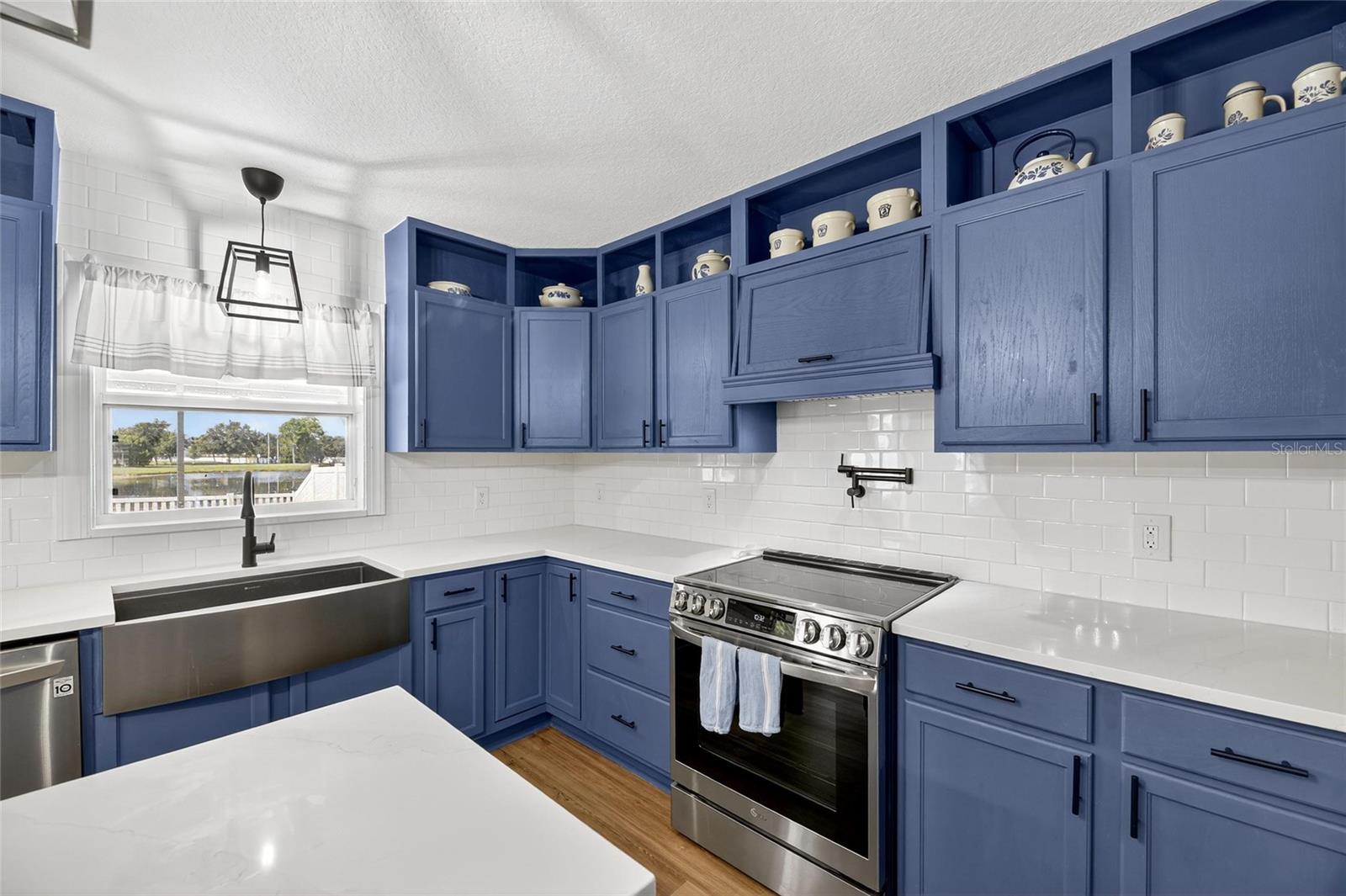 13531 MANGO BAY DR — photo 21