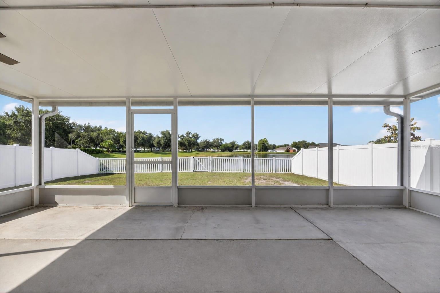13531 MANGO BAY DR — photo 38