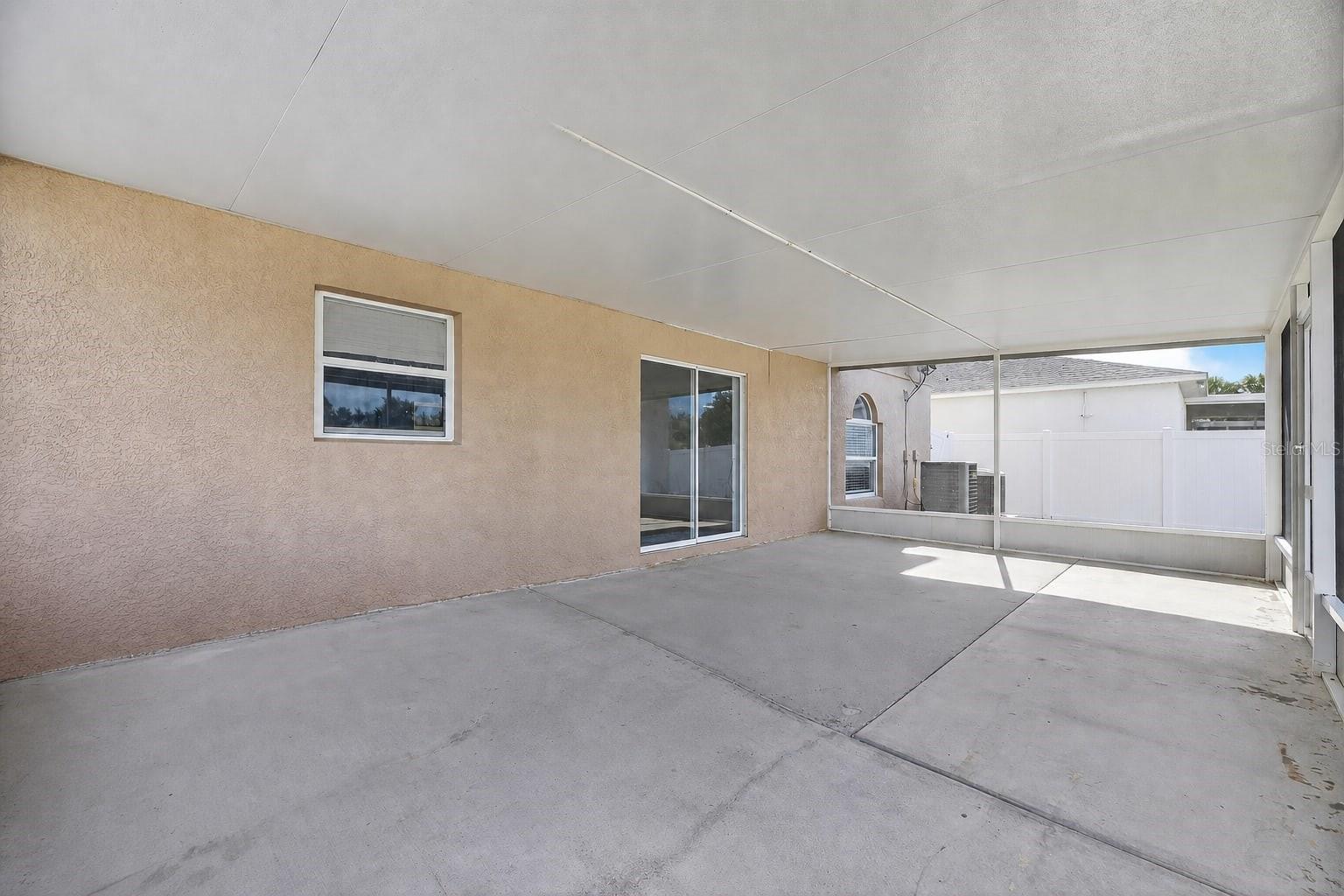13531 MANGO BAY DR — photo 36
