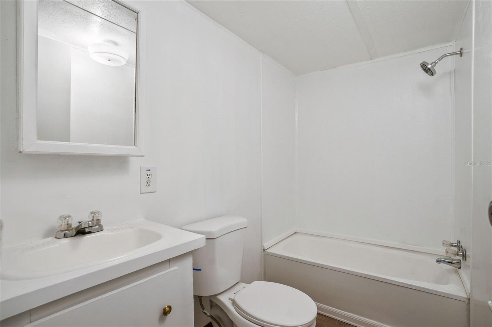 9342 LABELLE ST — photo 10