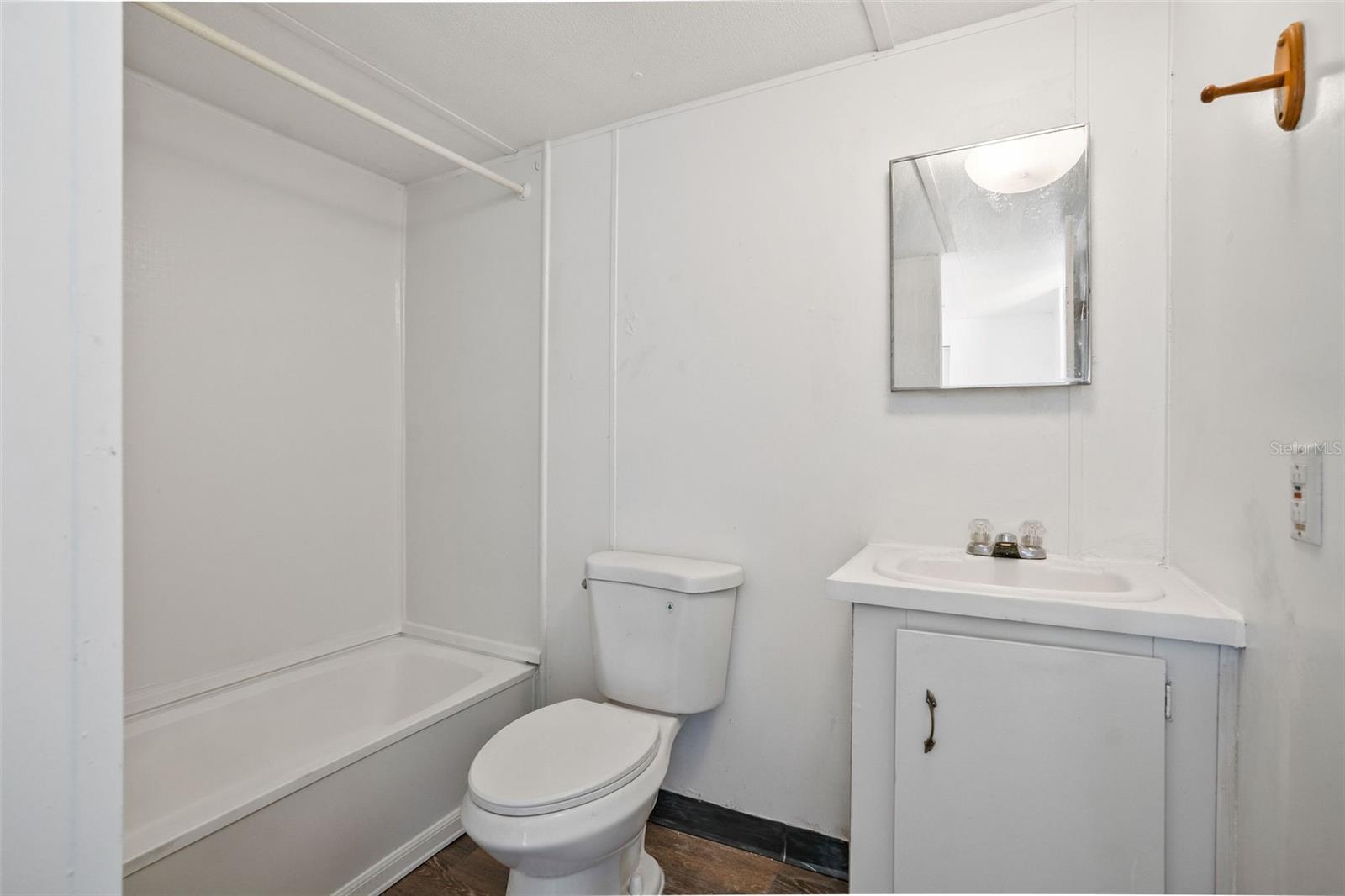 9342 LABELLE ST — photo 13