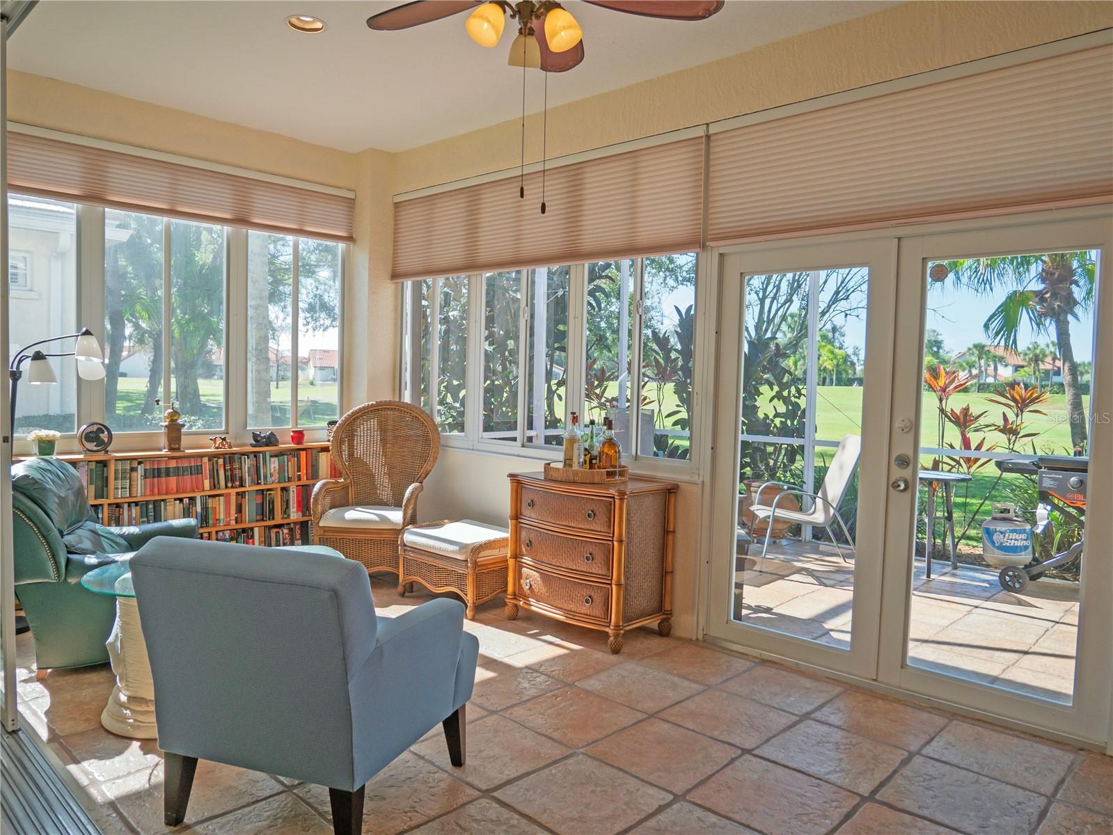 4054 CADDIE DR E — photo 10