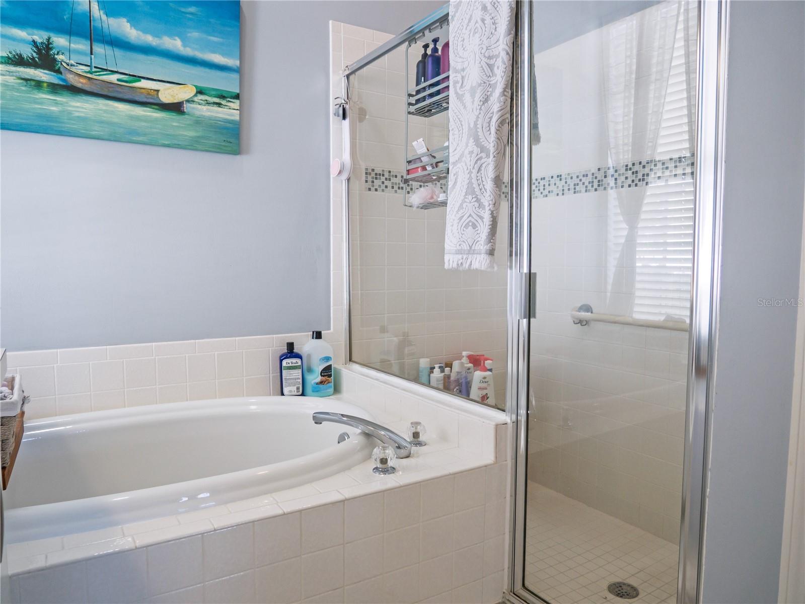 4054 CADDIE DR E — photo 24