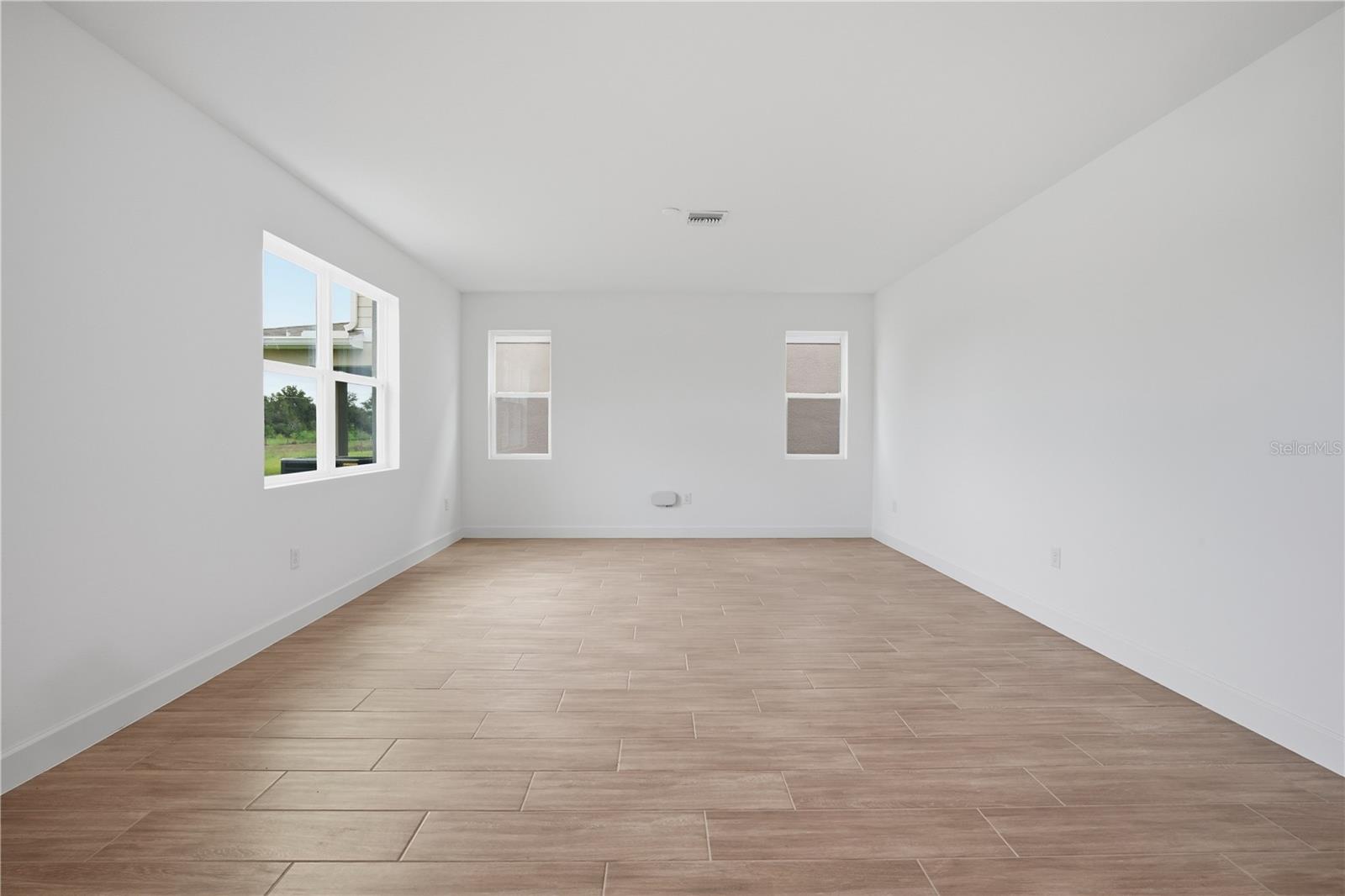 14522 BANKS CT — photo 10