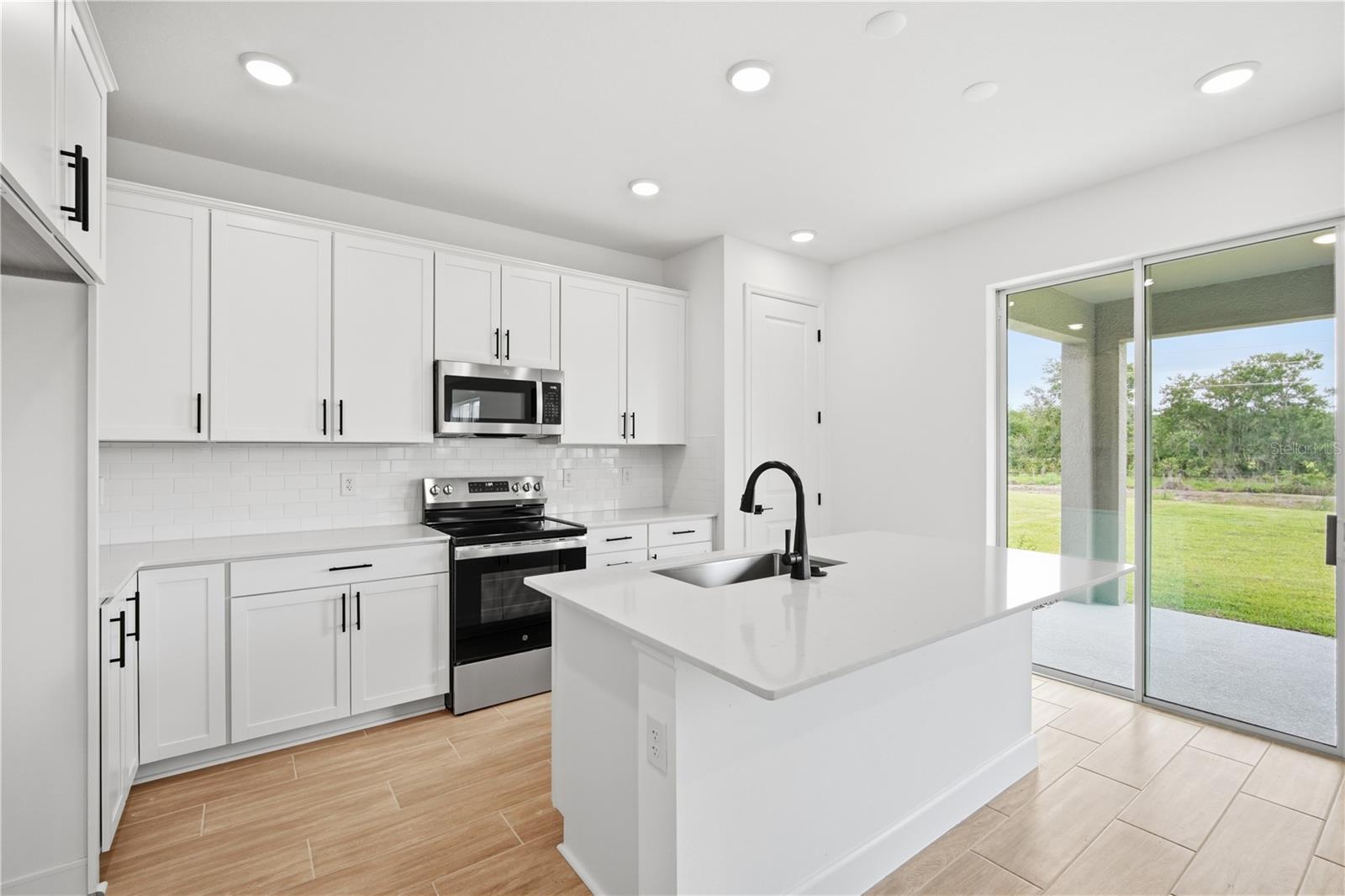 14522 BANKS CT — photo 14