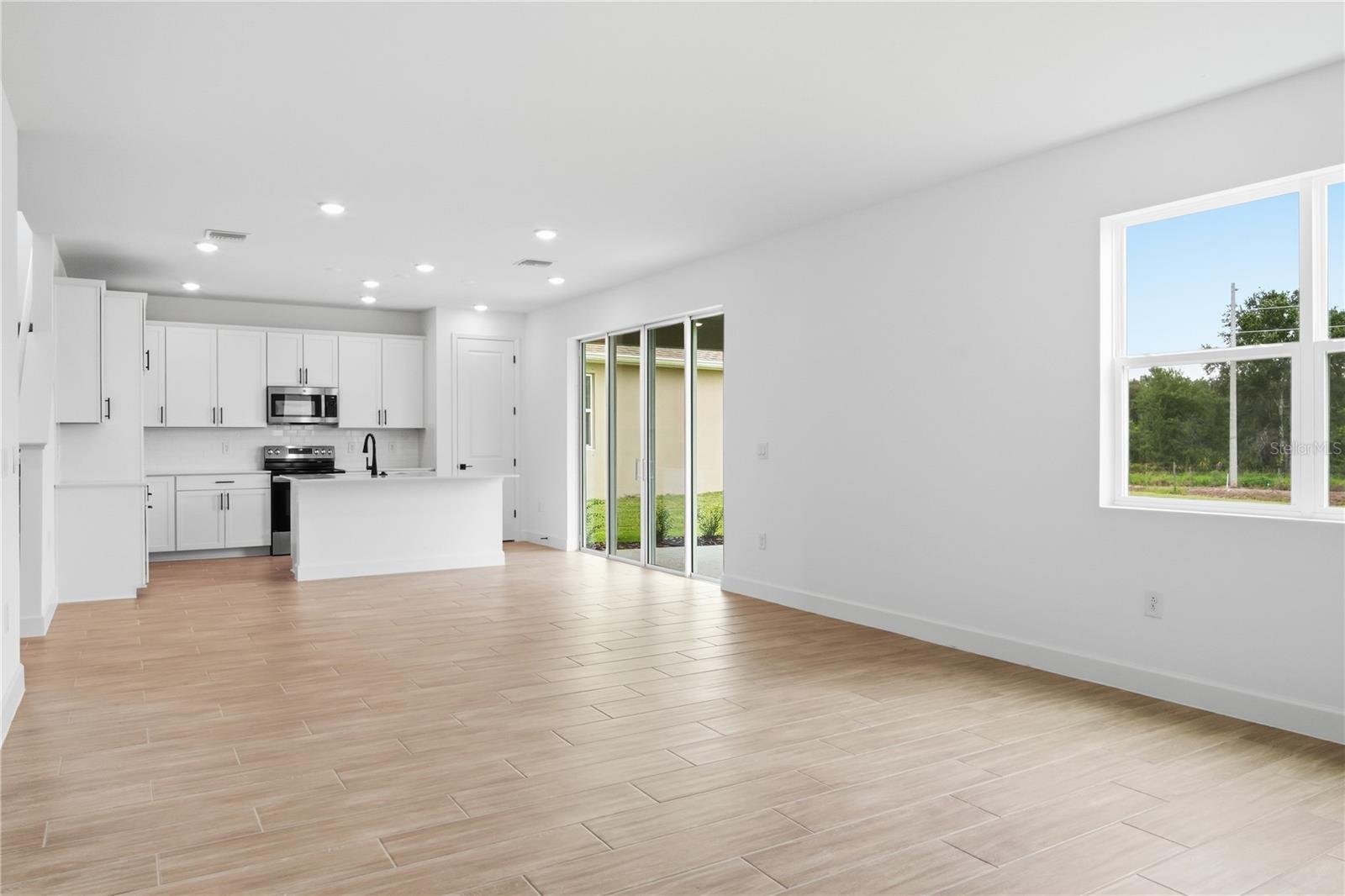 14522 BANKS CT — photo 12