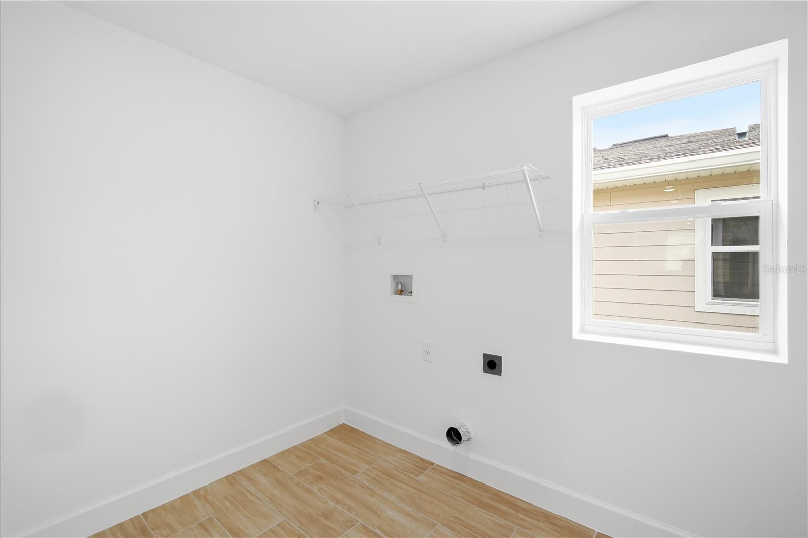 14522 BANKS CT — photo 29