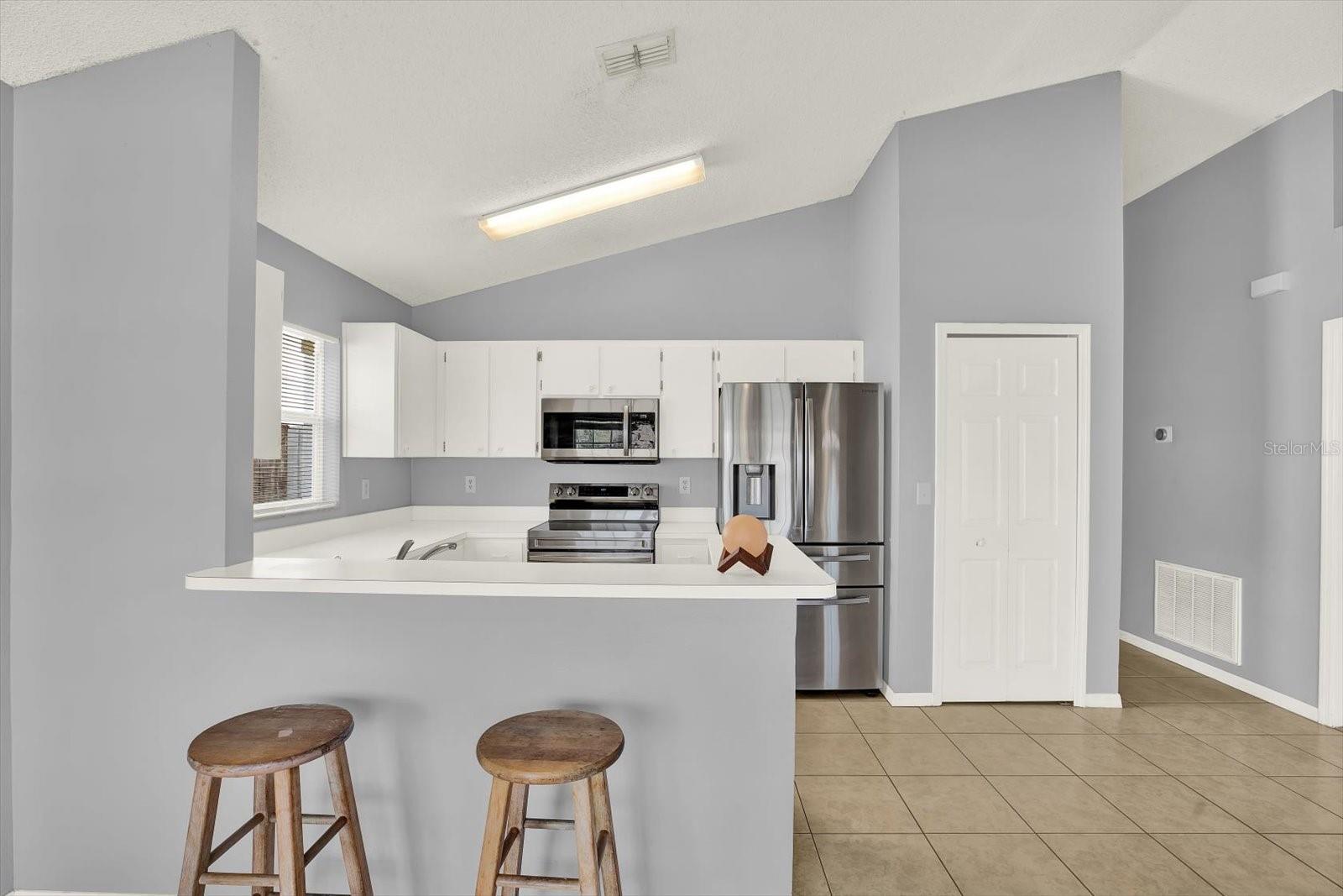 1618 CITRUS ORCHARD WAY — photo 3