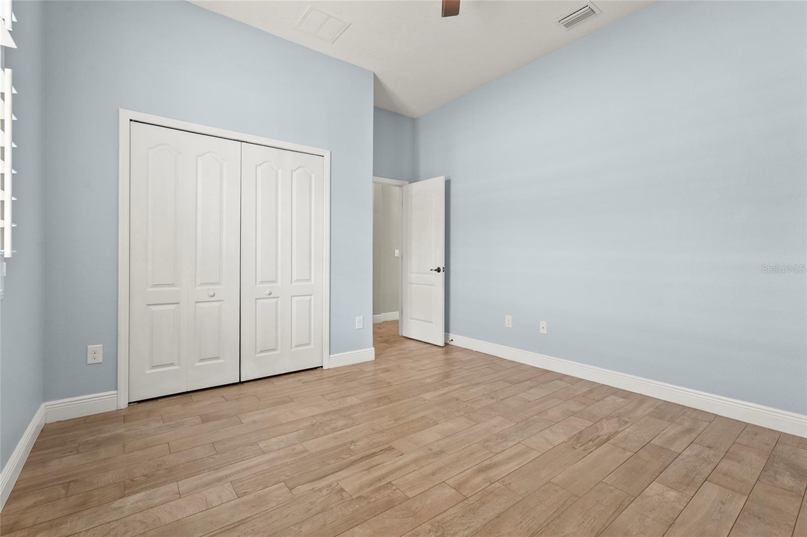5750 ROCK DOVE DR — photo 37