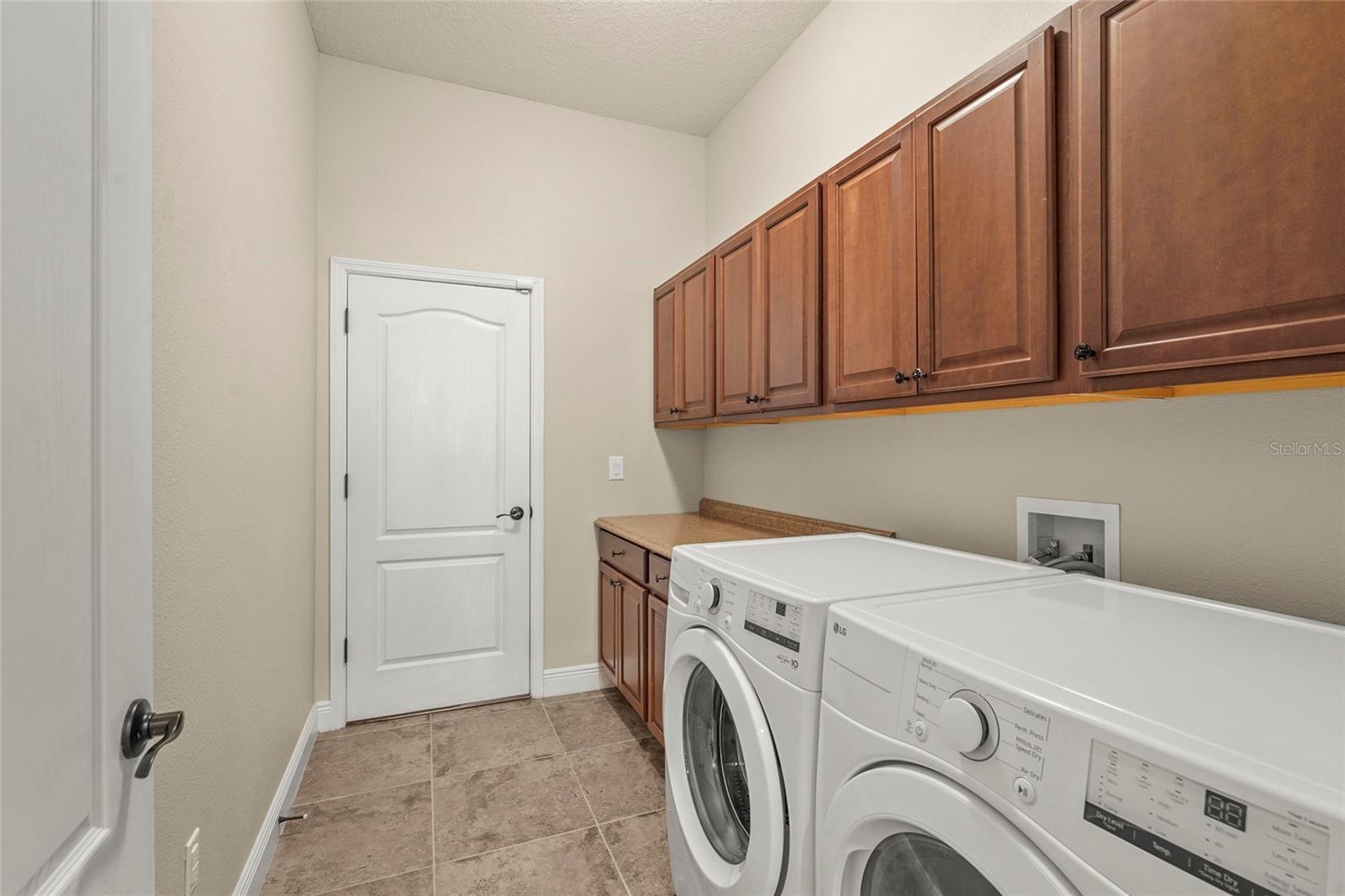 5750 ROCK DOVE DR — photo 48