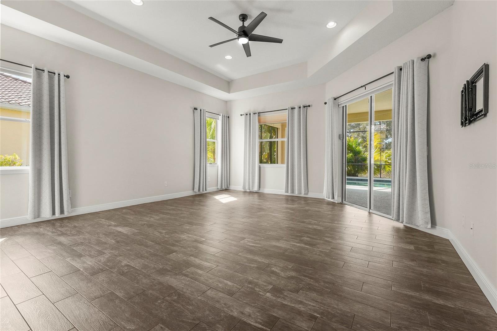 5750 ROCK DOVE DR — photo 26
