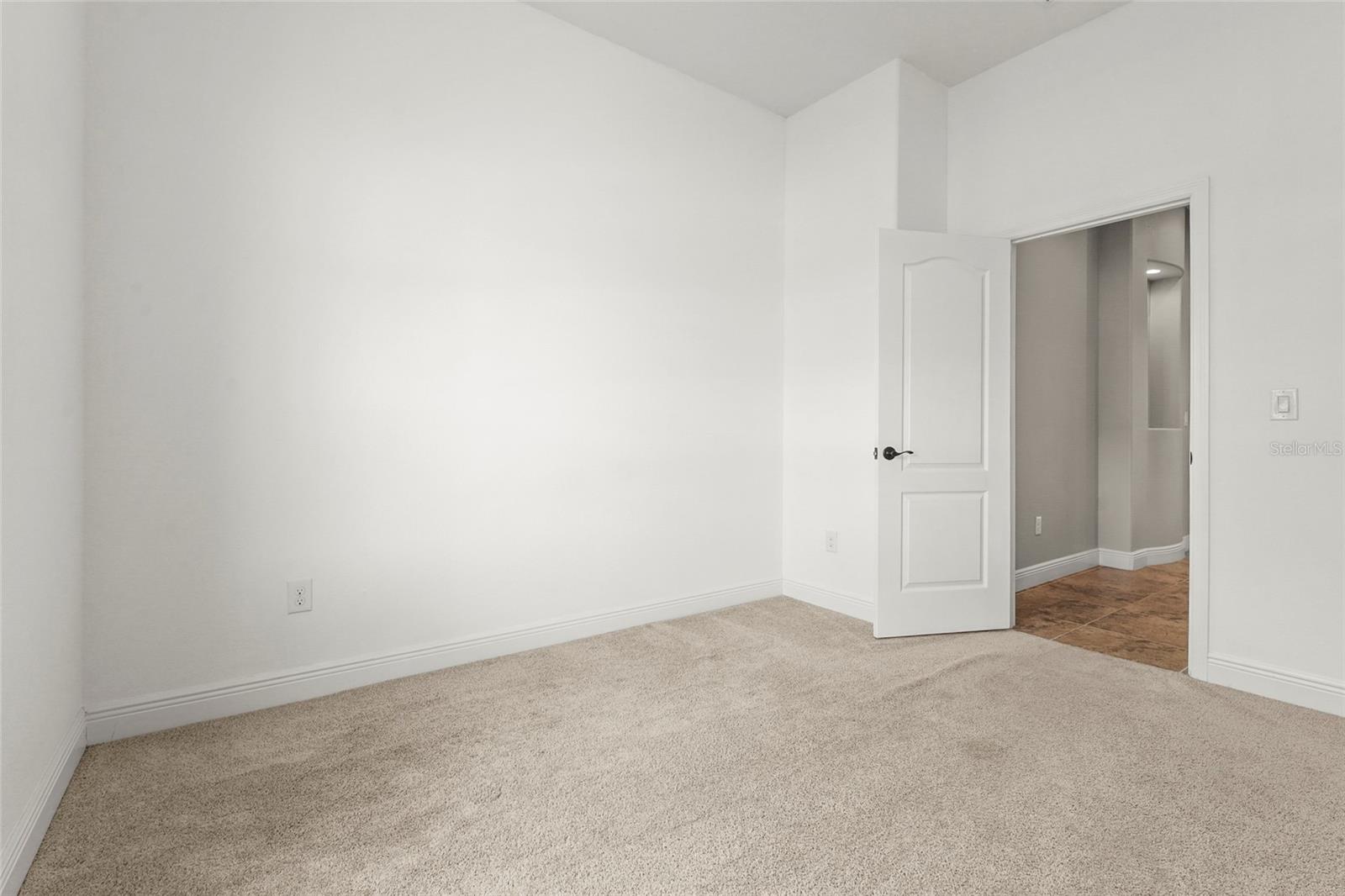 5750 ROCK DOVE DR — photo 47