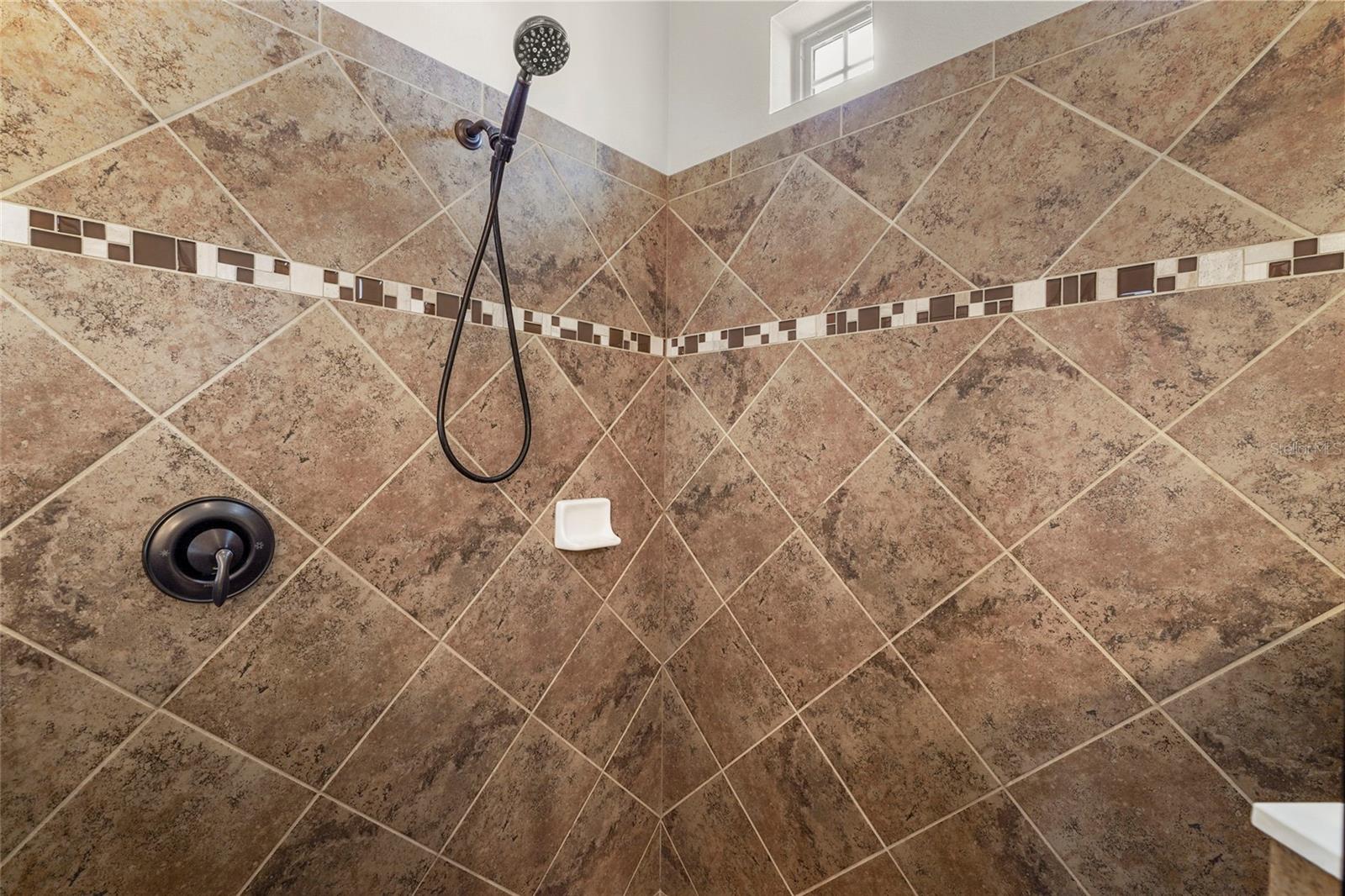 5750 ROCK DOVE DR — photo 34