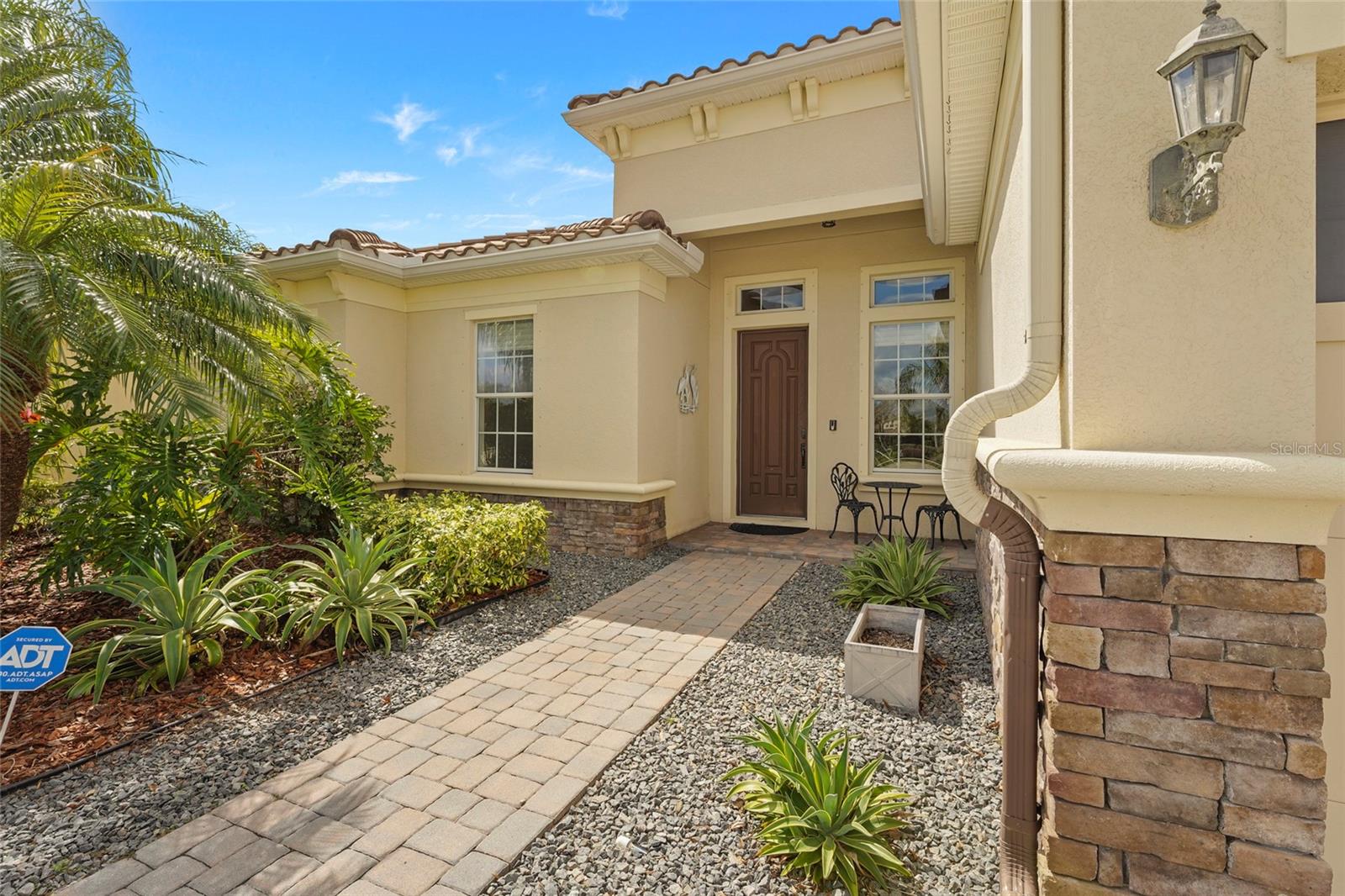 5750 ROCK DOVE DR — photo 6