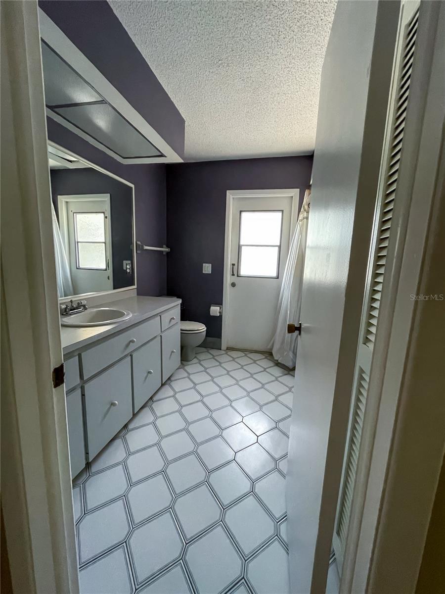 6336 WOODEN ST — photo 12
