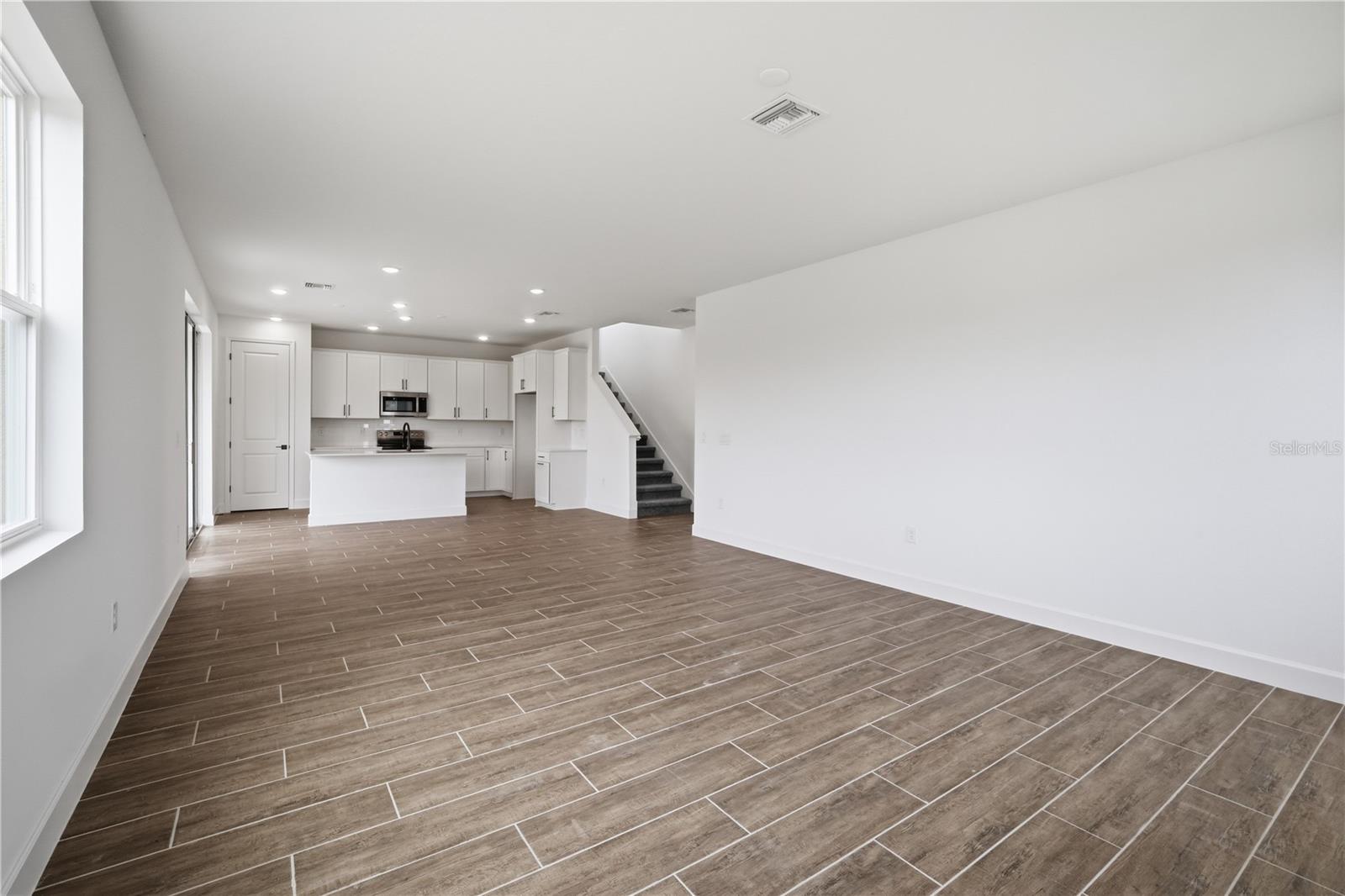14510 BANKS CT — photo 13