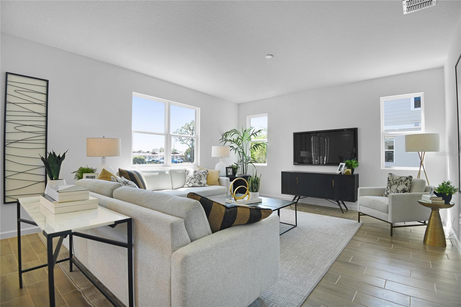 14530 BANKS CT — photo 11