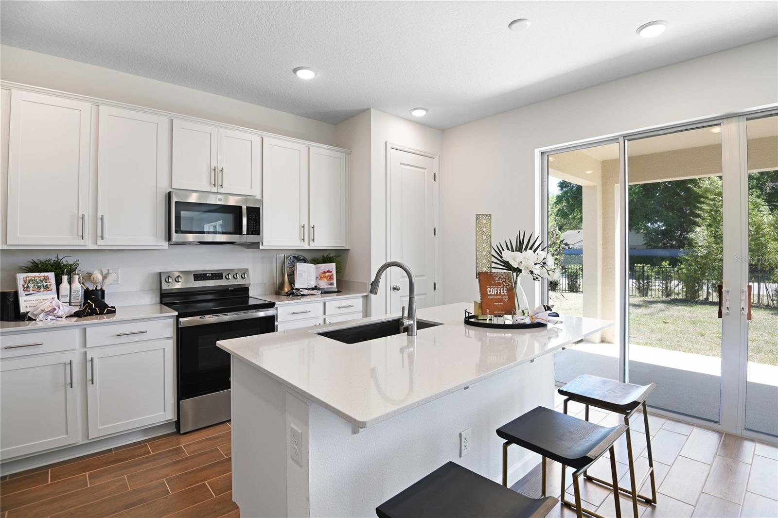 14530 BANKS CT — photo 8