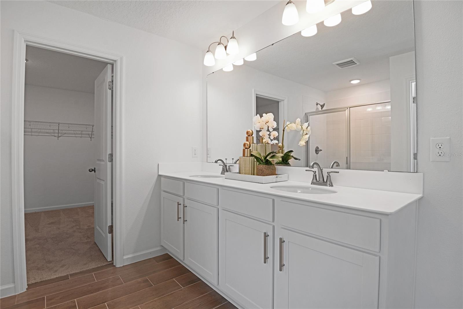 14530 BANKS CT — photo 17