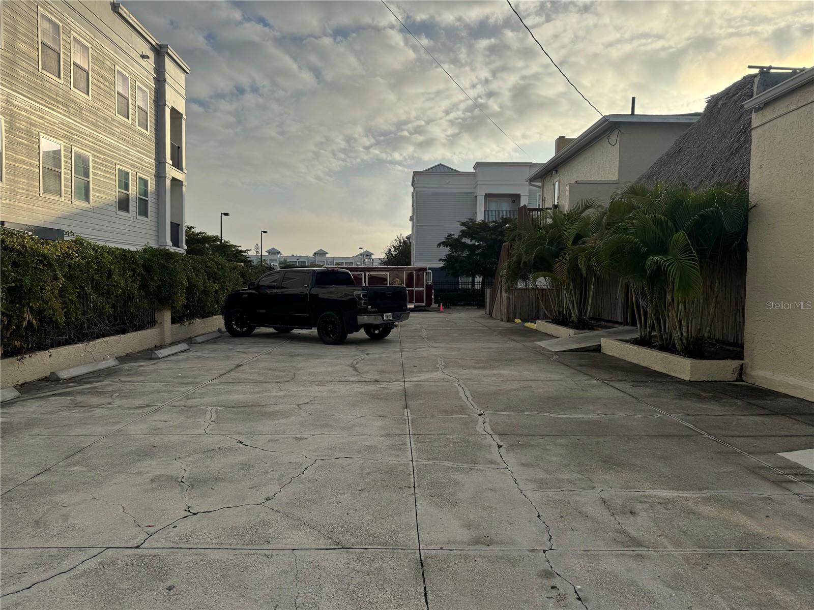 1007 MANATEE AVE E — photo 11
