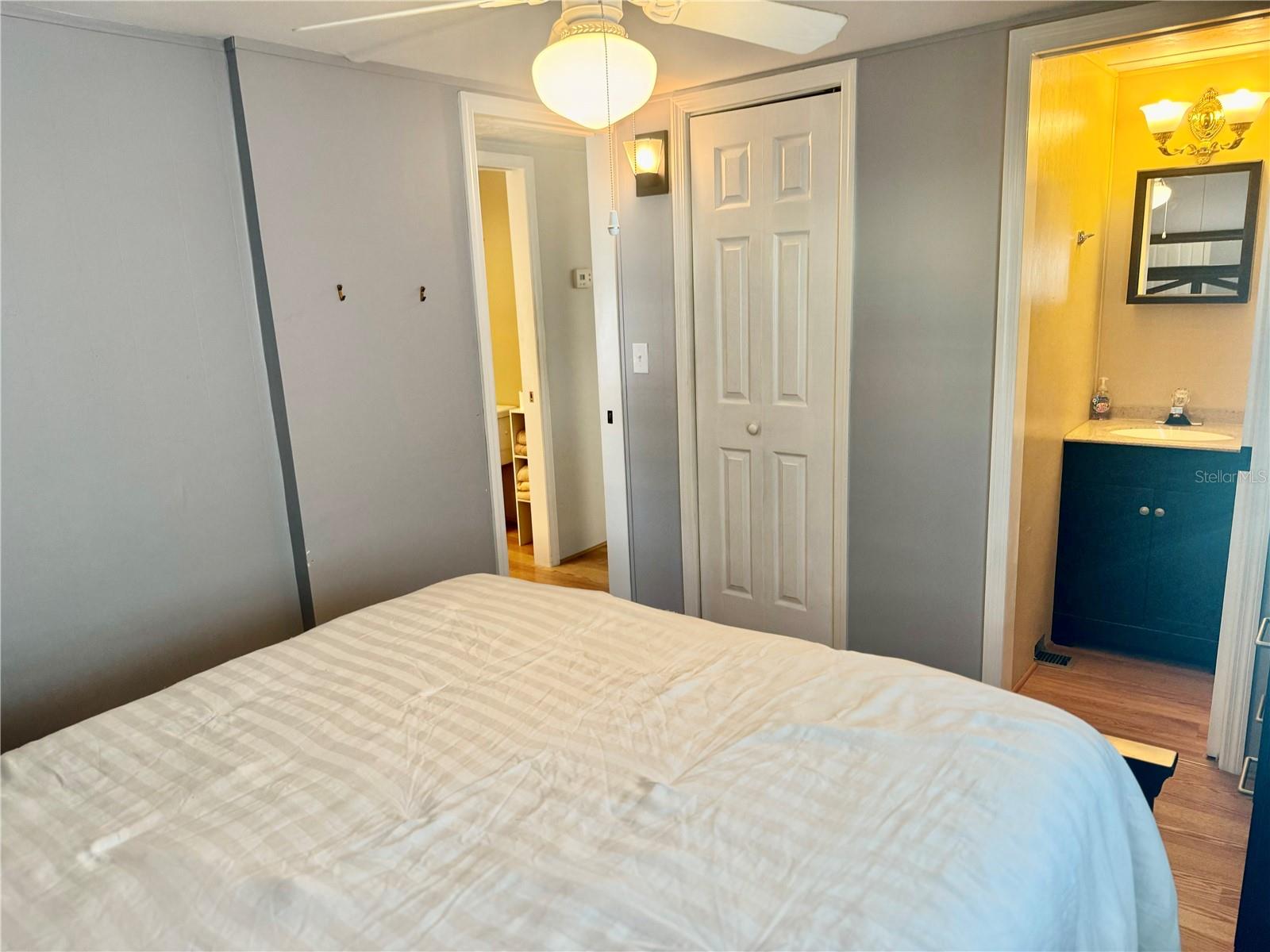 7901 N 40TH AVE N #21 — photo 17