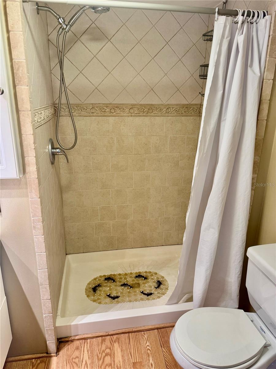 7901 N 40TH AVE N #21 — photo 23
