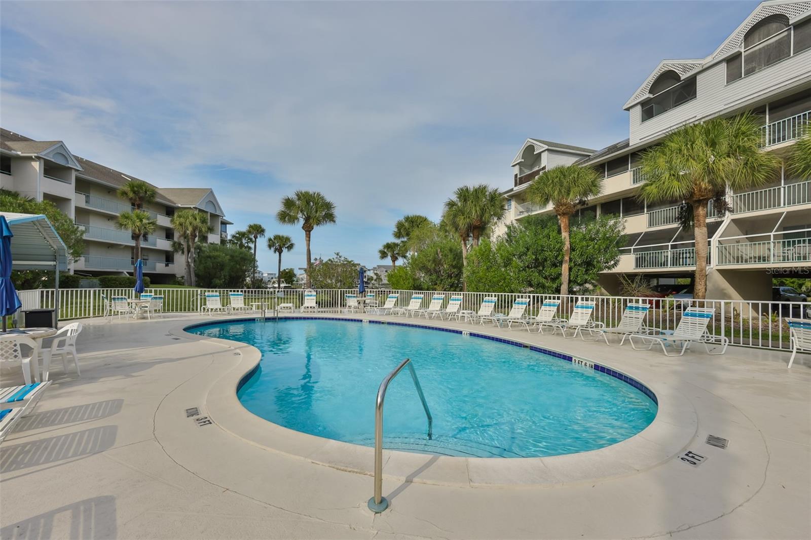 5567 SEA FOREST DR #122 — photo 27