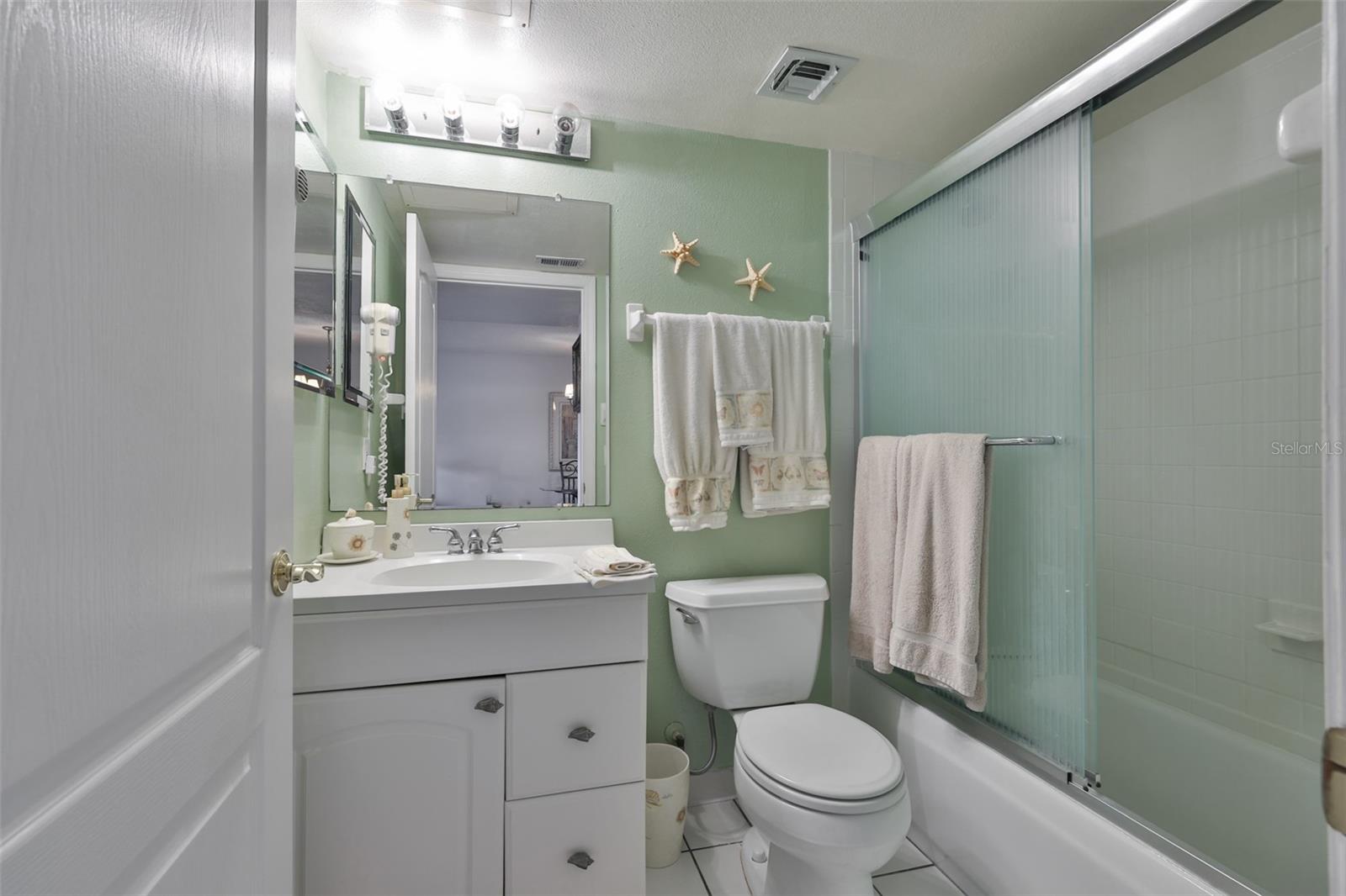 5567 SEA FOREST DR #122 — photo 25
