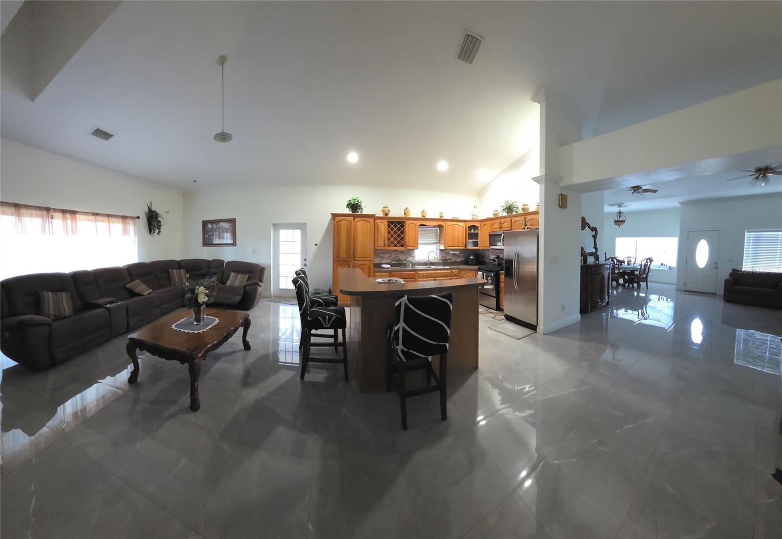5602 CHARLES DR — photo 8