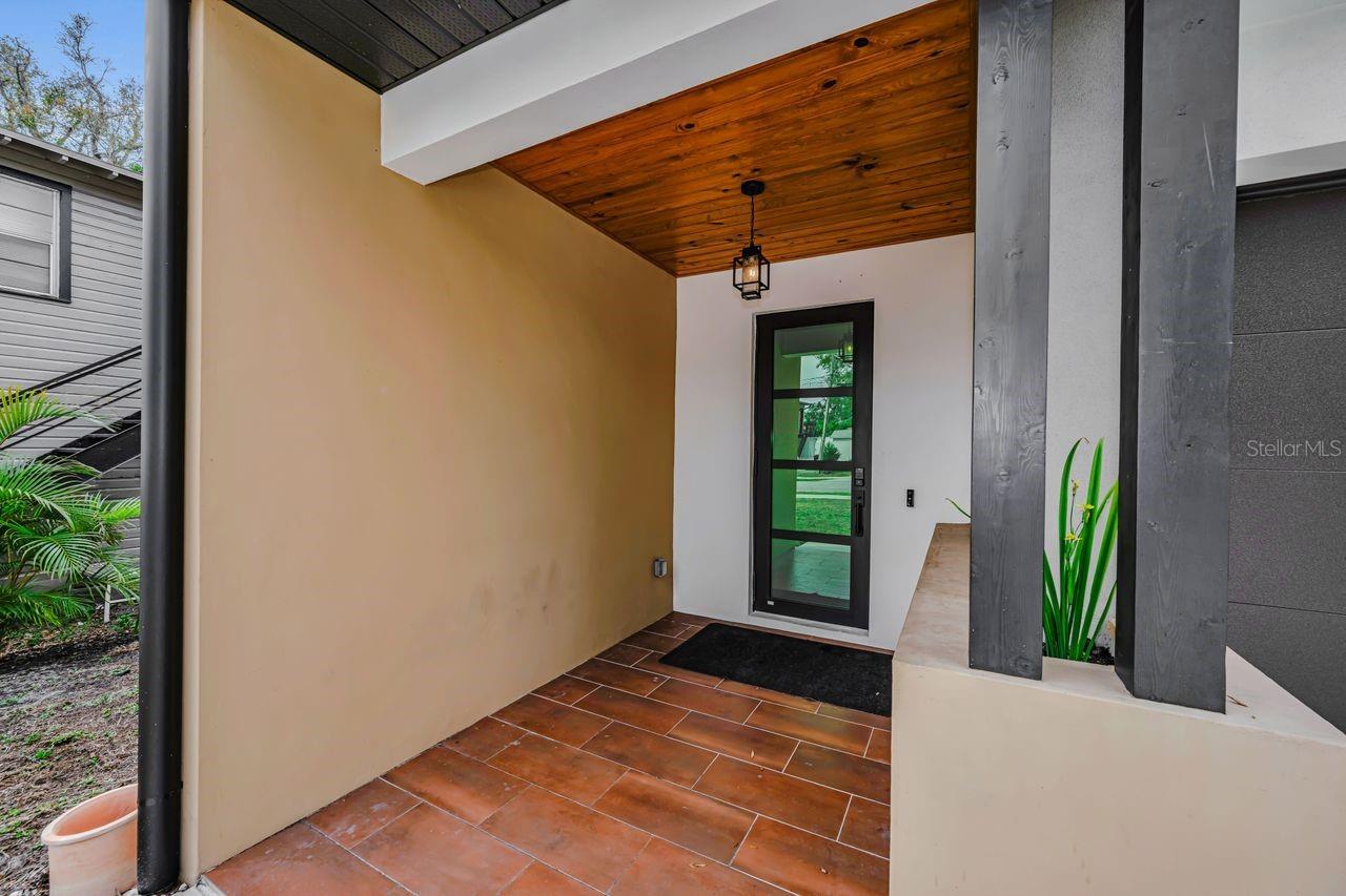 1590 S WASHINGTON AVE — photo 10