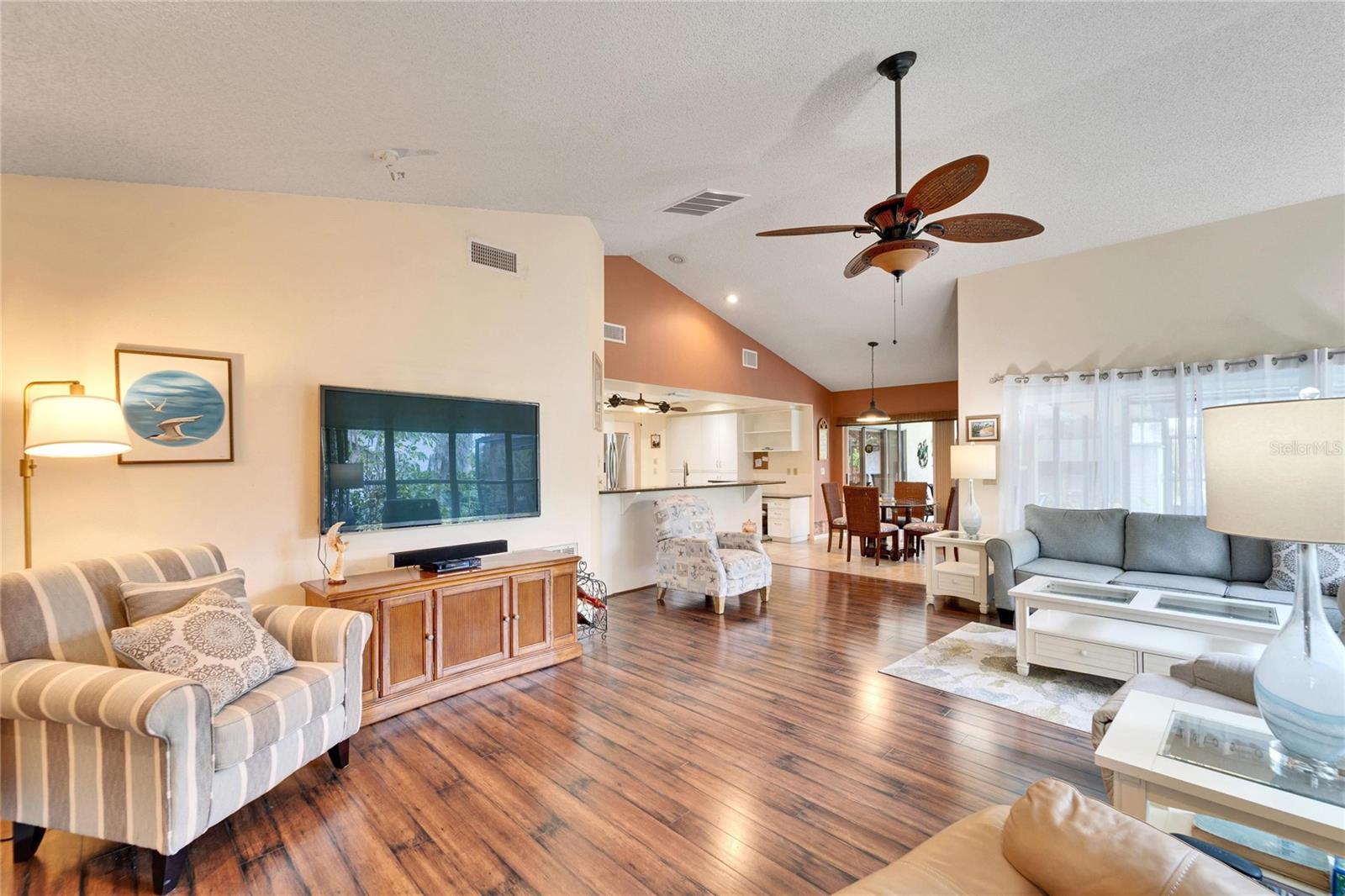 2913 ASTON AVE — photo 9