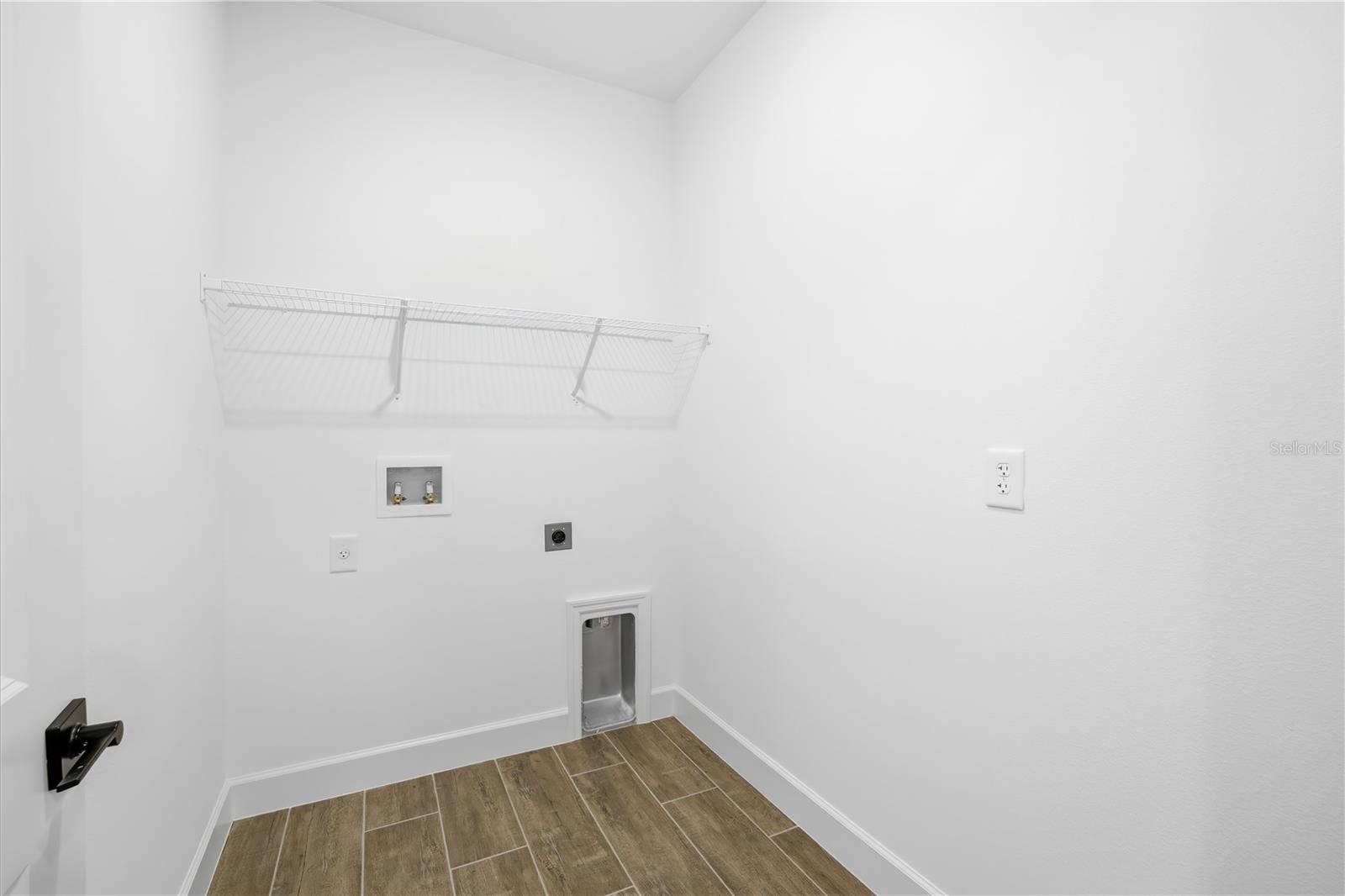 14518 BANKS CT — photo 10