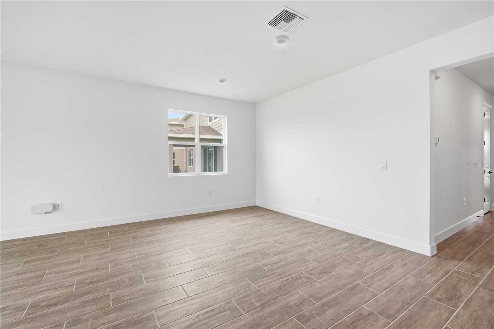 14518 BANKS CT — photo 17