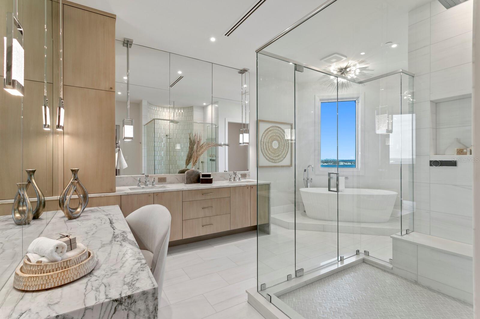 555 5TH AVE NE #PH1 — photo 25