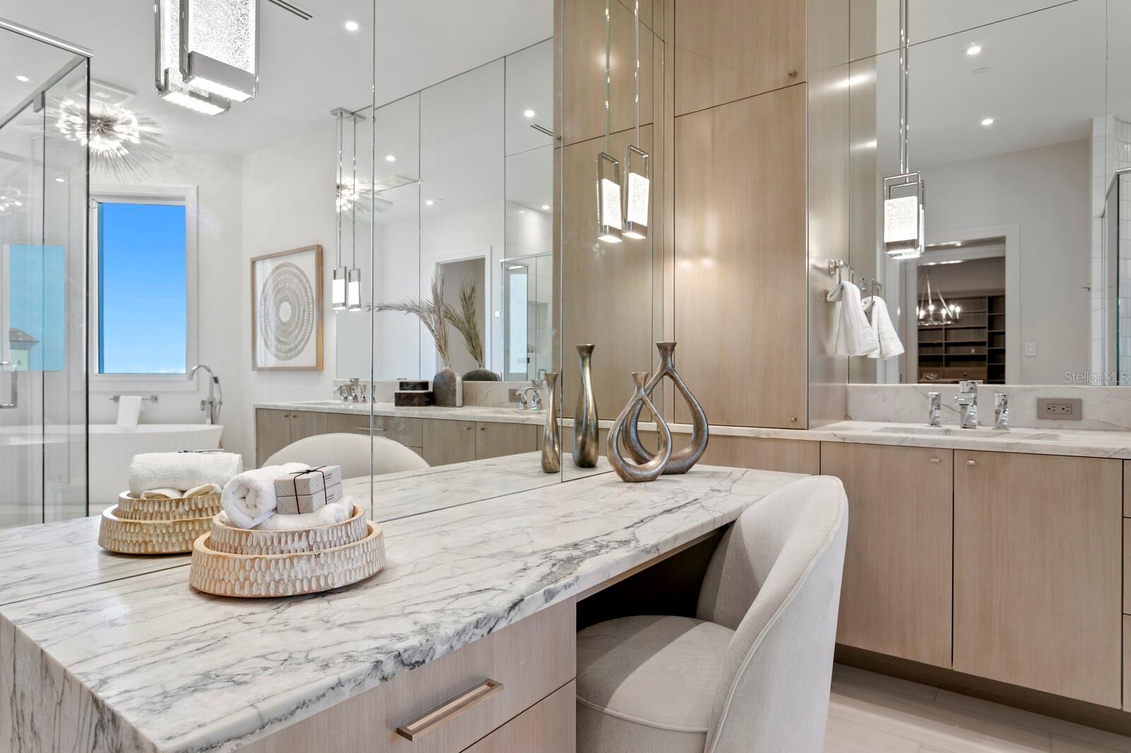 555 5TH AVE NE #PH1 — photo 26